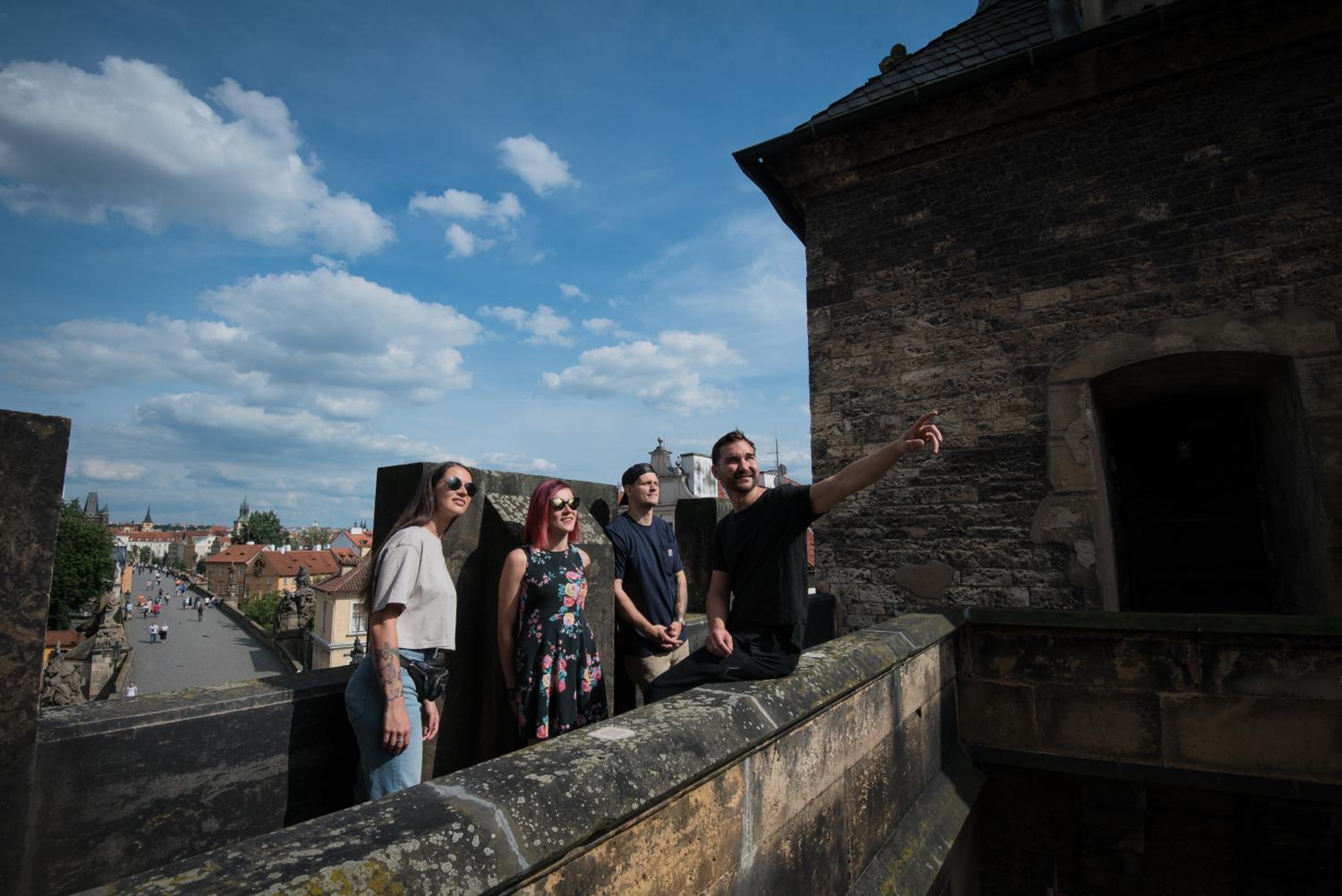Charles Bridge Hostel & Apartments