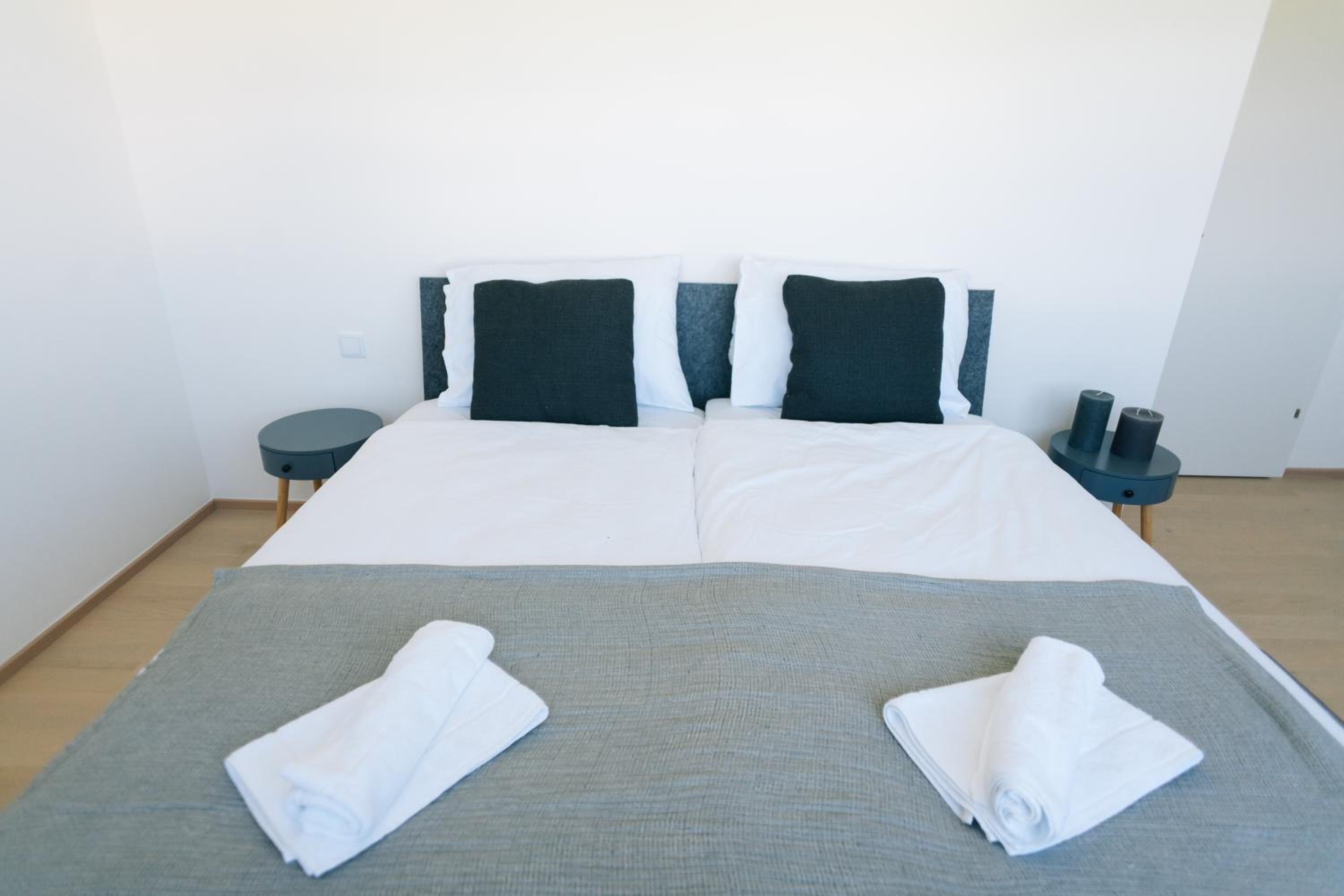 Wave Penthouses