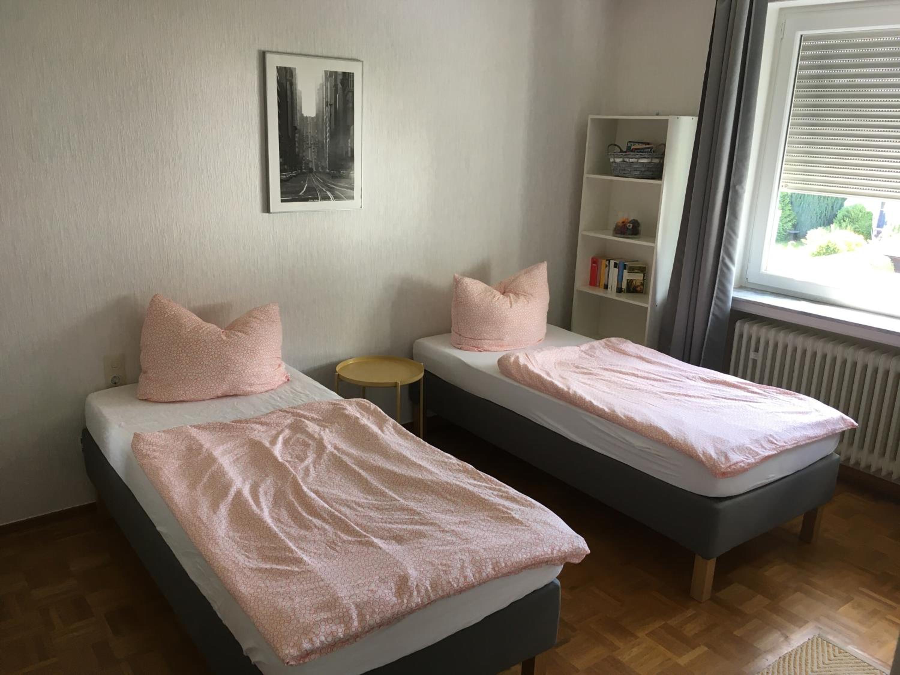 Photo 33