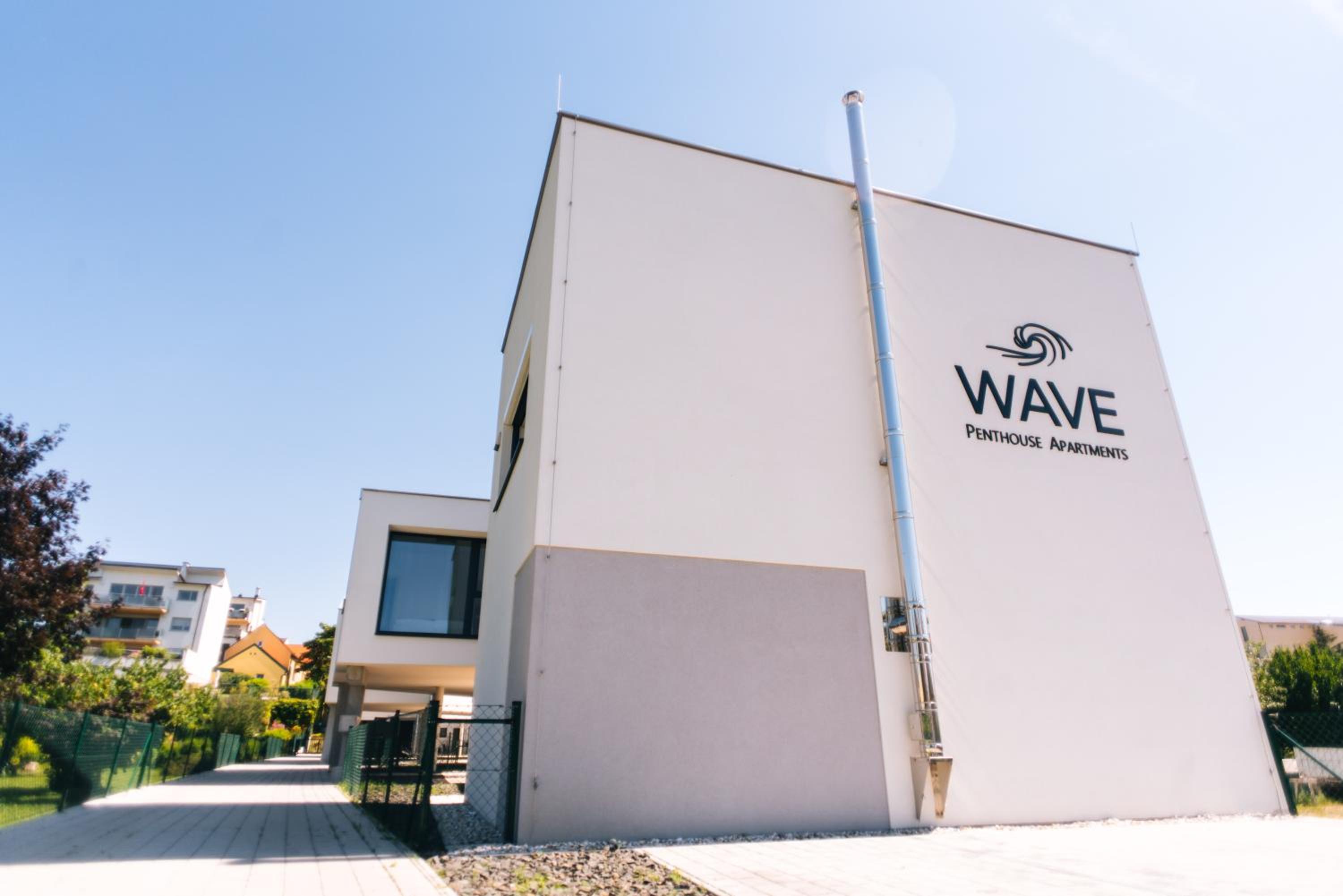 Wave Penthouses