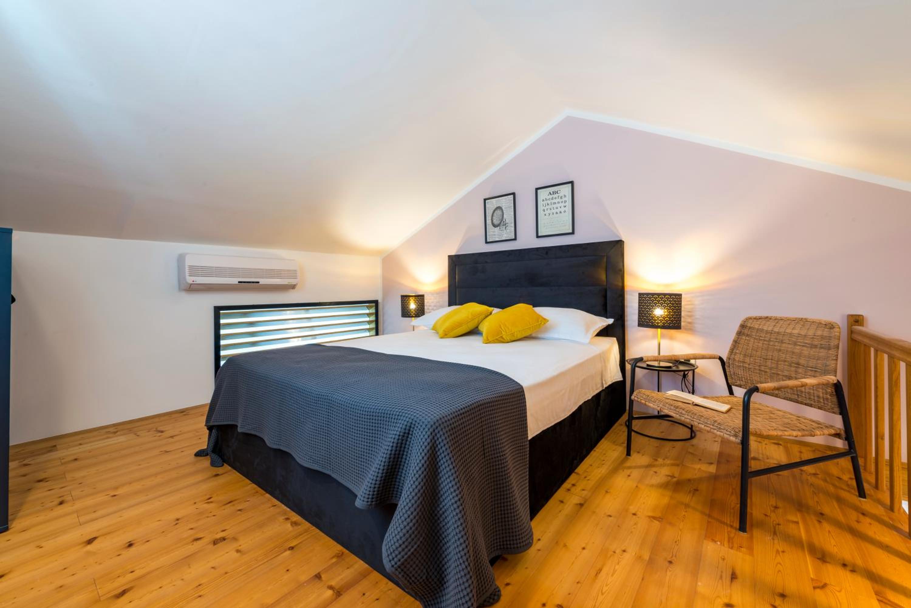 Couple getaway apartments