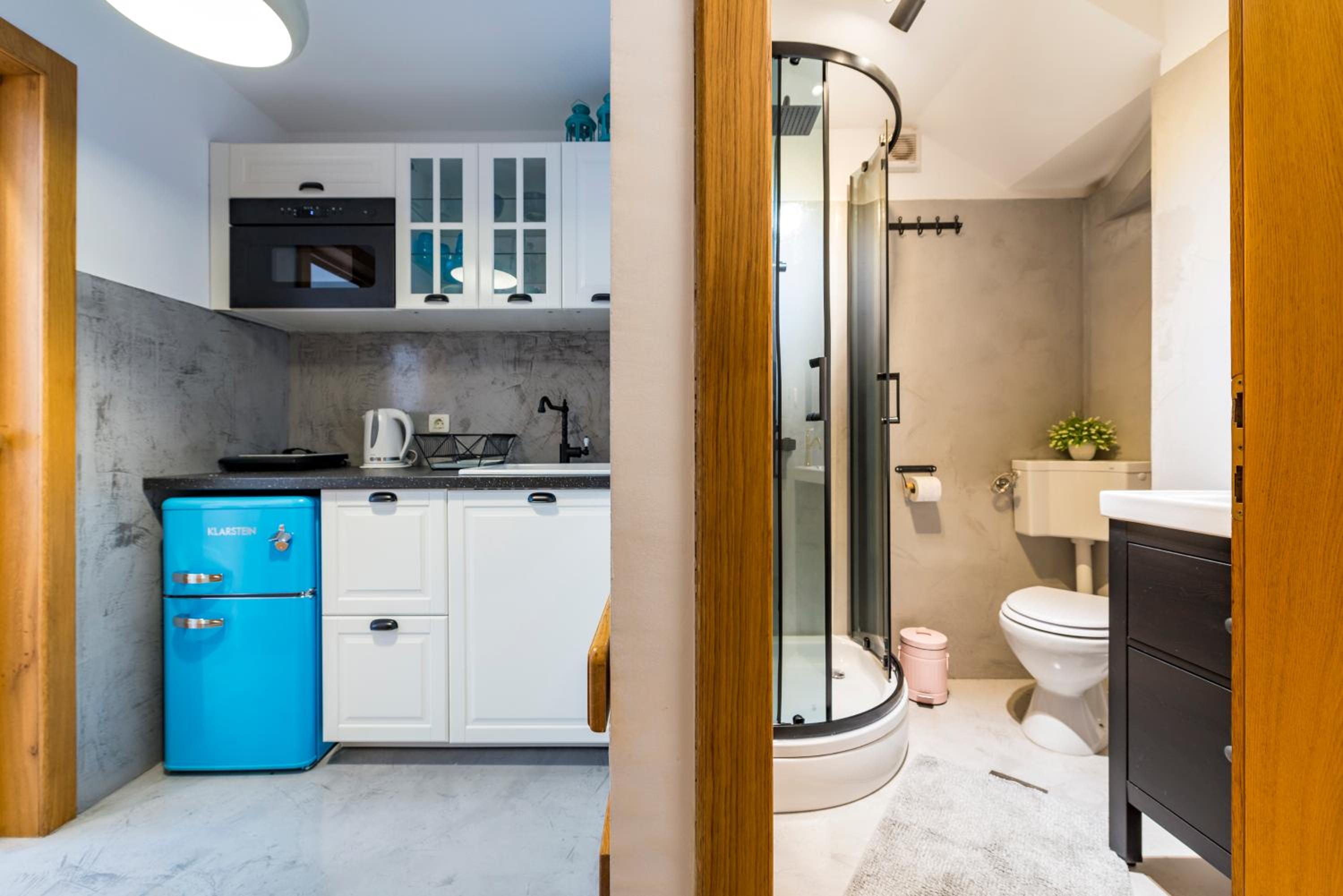 Couple getaway apartments