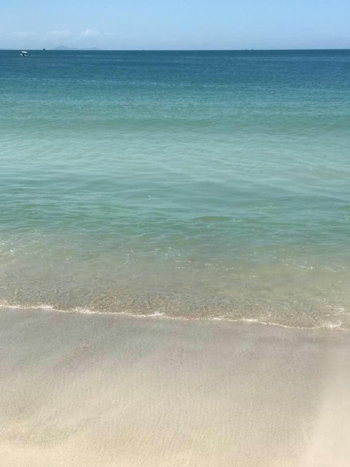 Apartamento, Cobertura, 2 suites ,localizado 200 mts da praia Bombinhas Centro