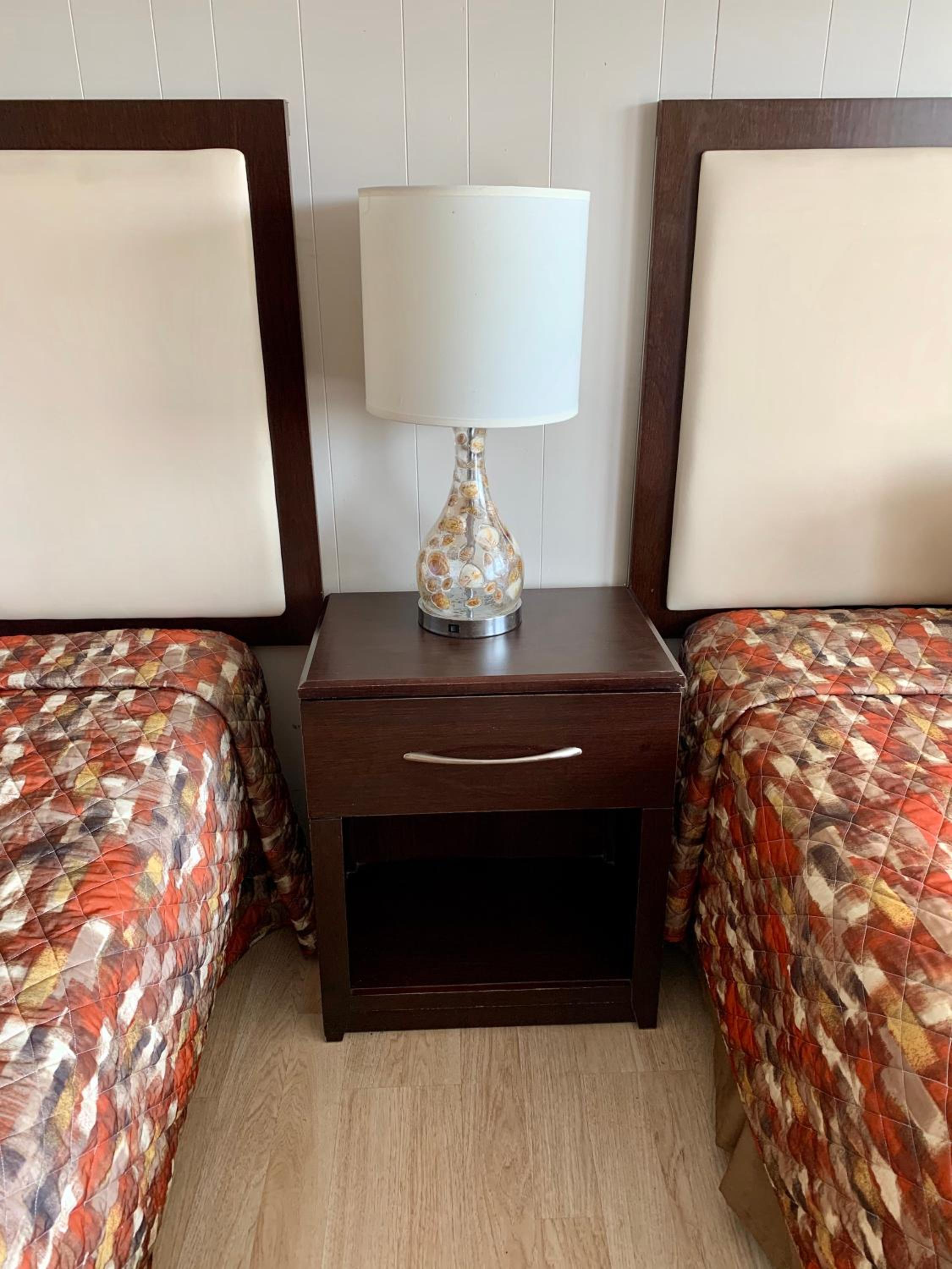 Cabana Motel