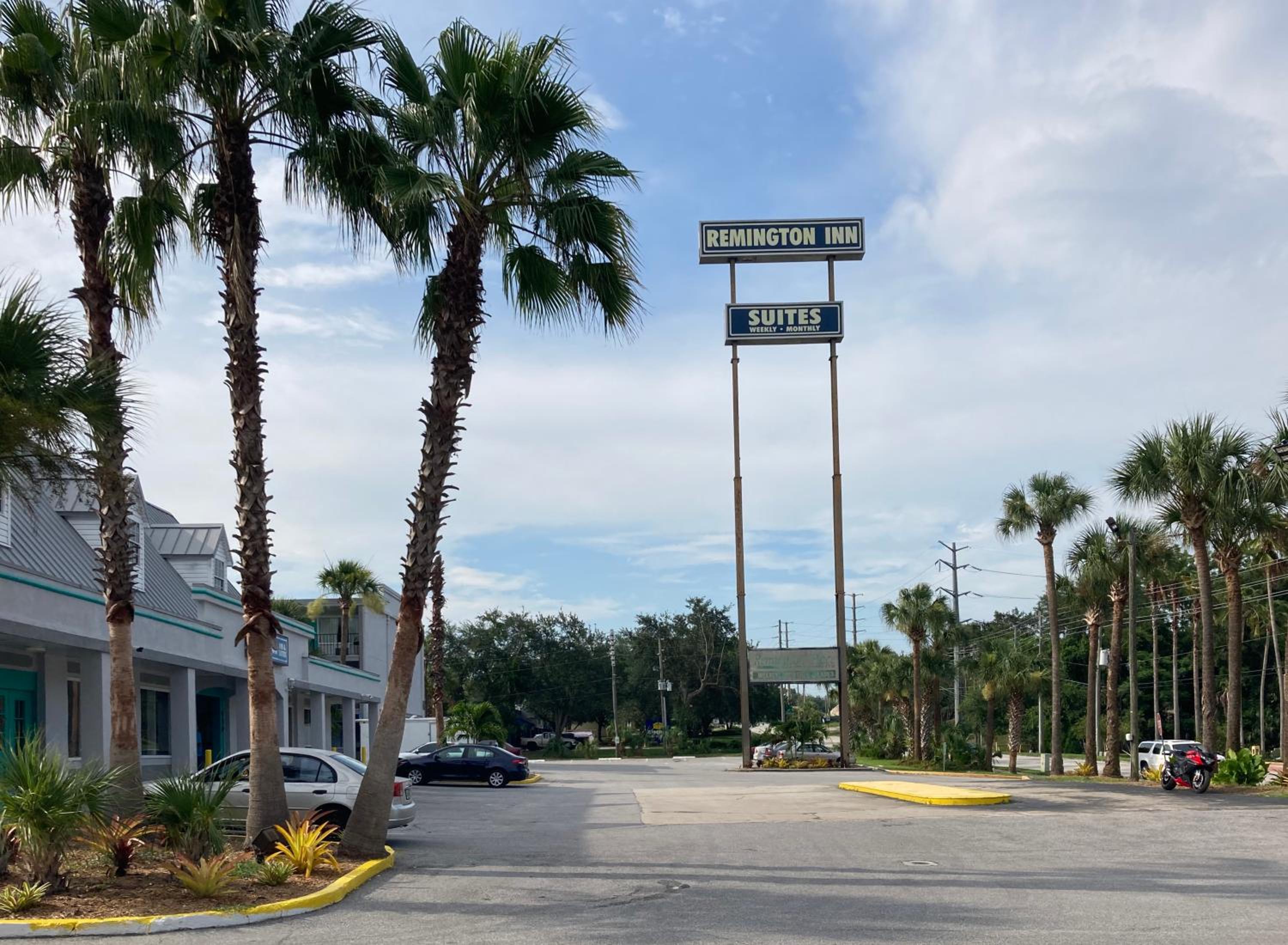 Orlando Vacations - Altamonte Springs Hotel and Suites - Property Image 2