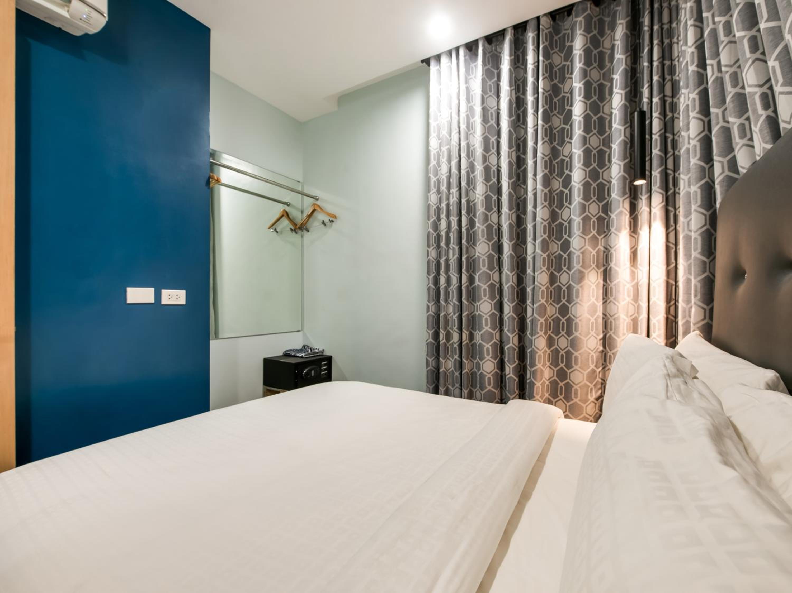 Bay Area Suites Manila photo 3