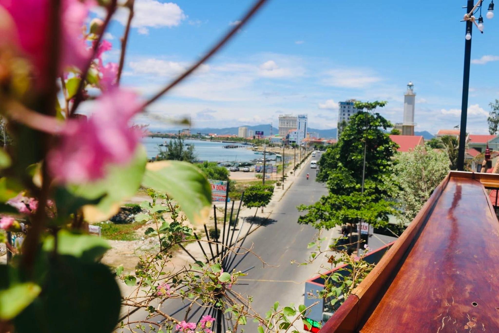 RiverView Homestay 2 view 3