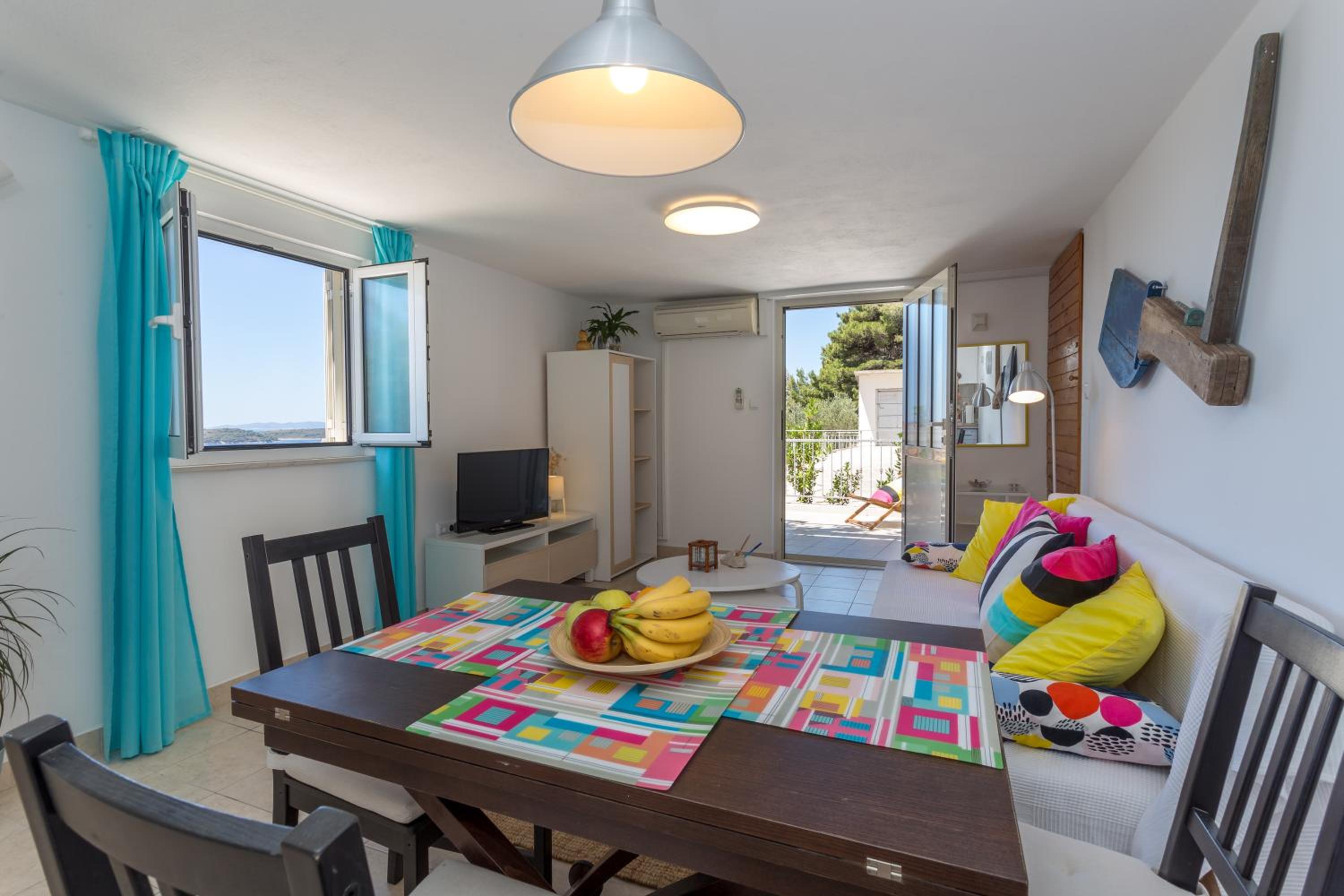 Apartmani AD Hvar view 2