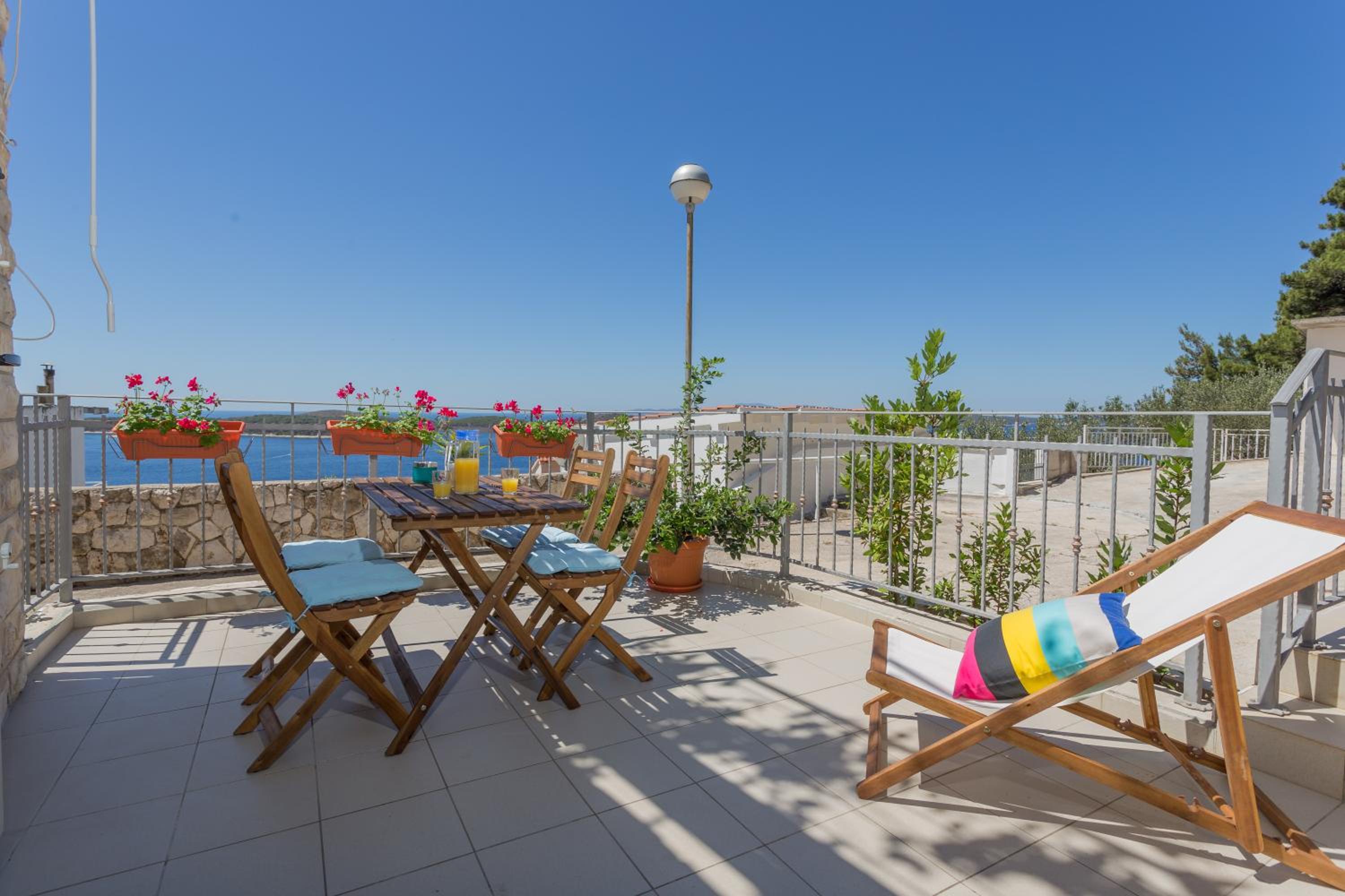Apartmani AD Hvar view 4