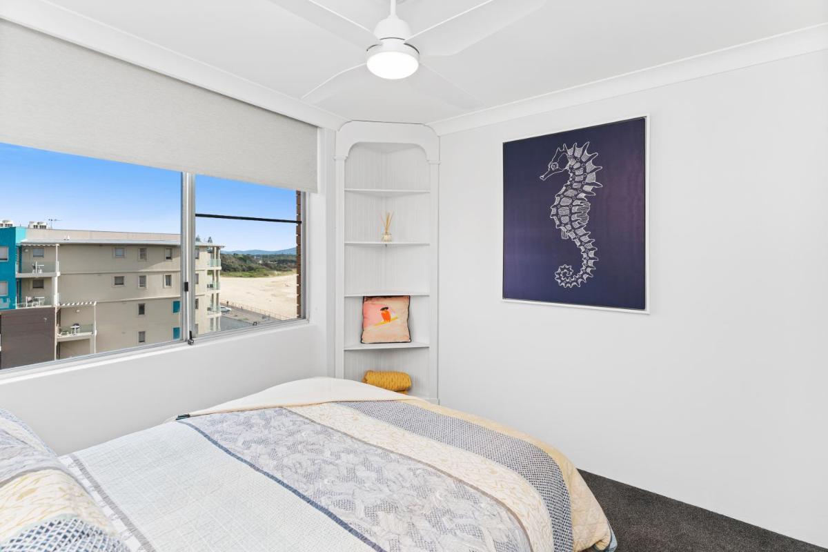 Beachpoint Unit 503 view 5