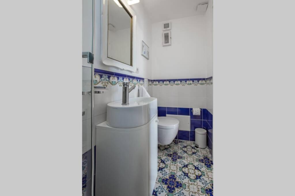 CASA BAKER luxury apartment photo 2