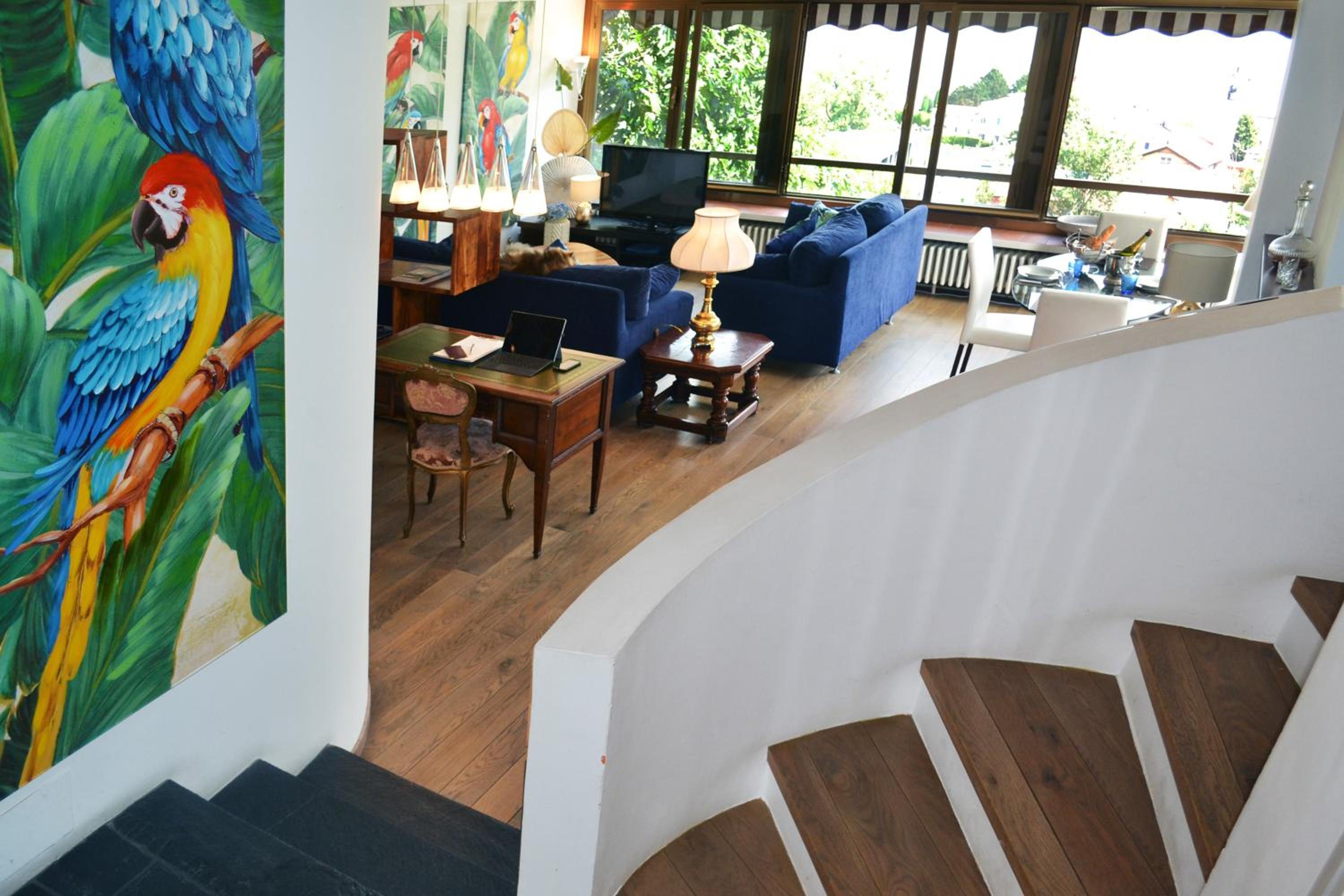 lounge