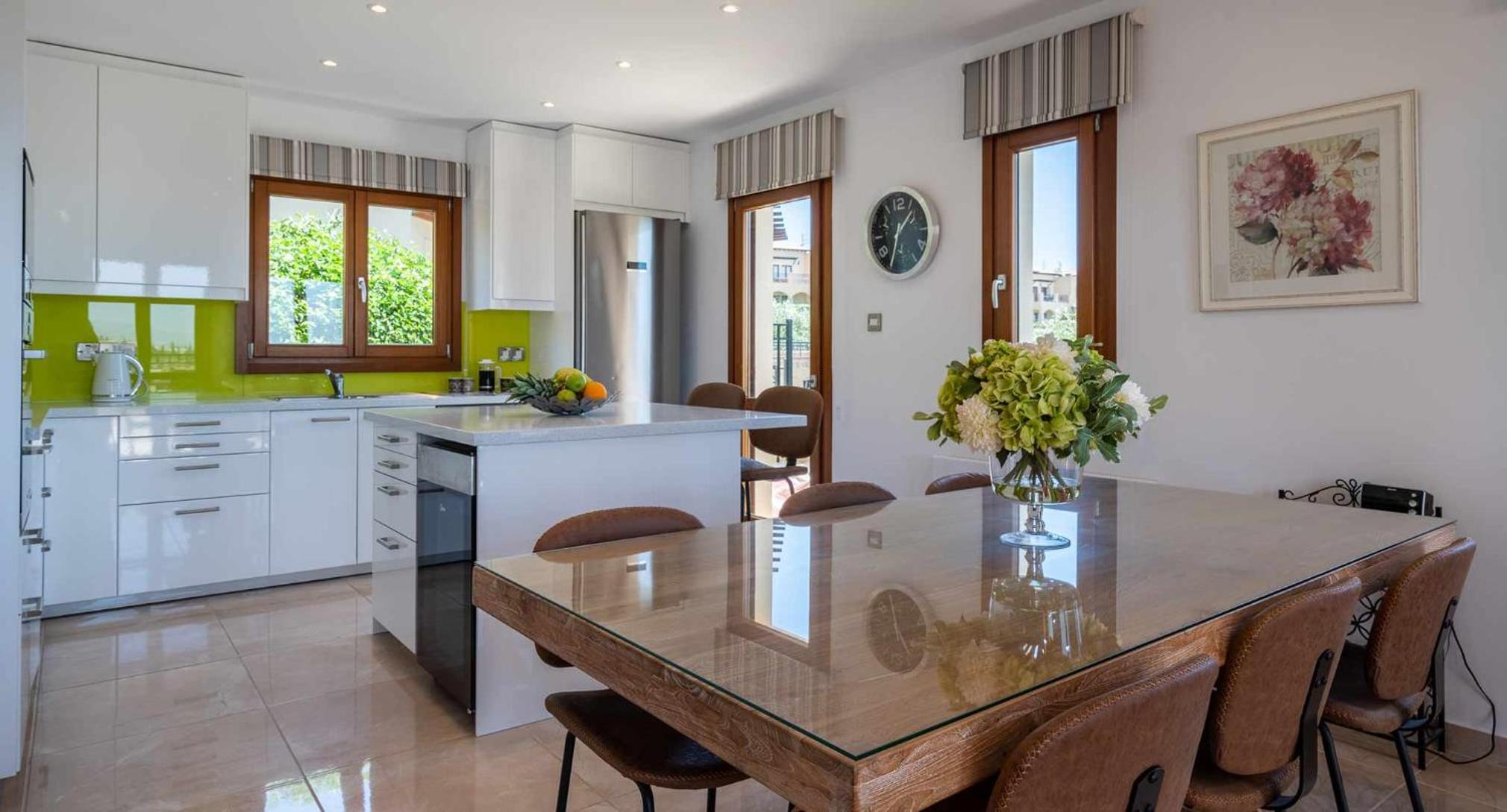 3 bedroom Villa Melandra with private pool and sea views, Aphrodite Hills Resort