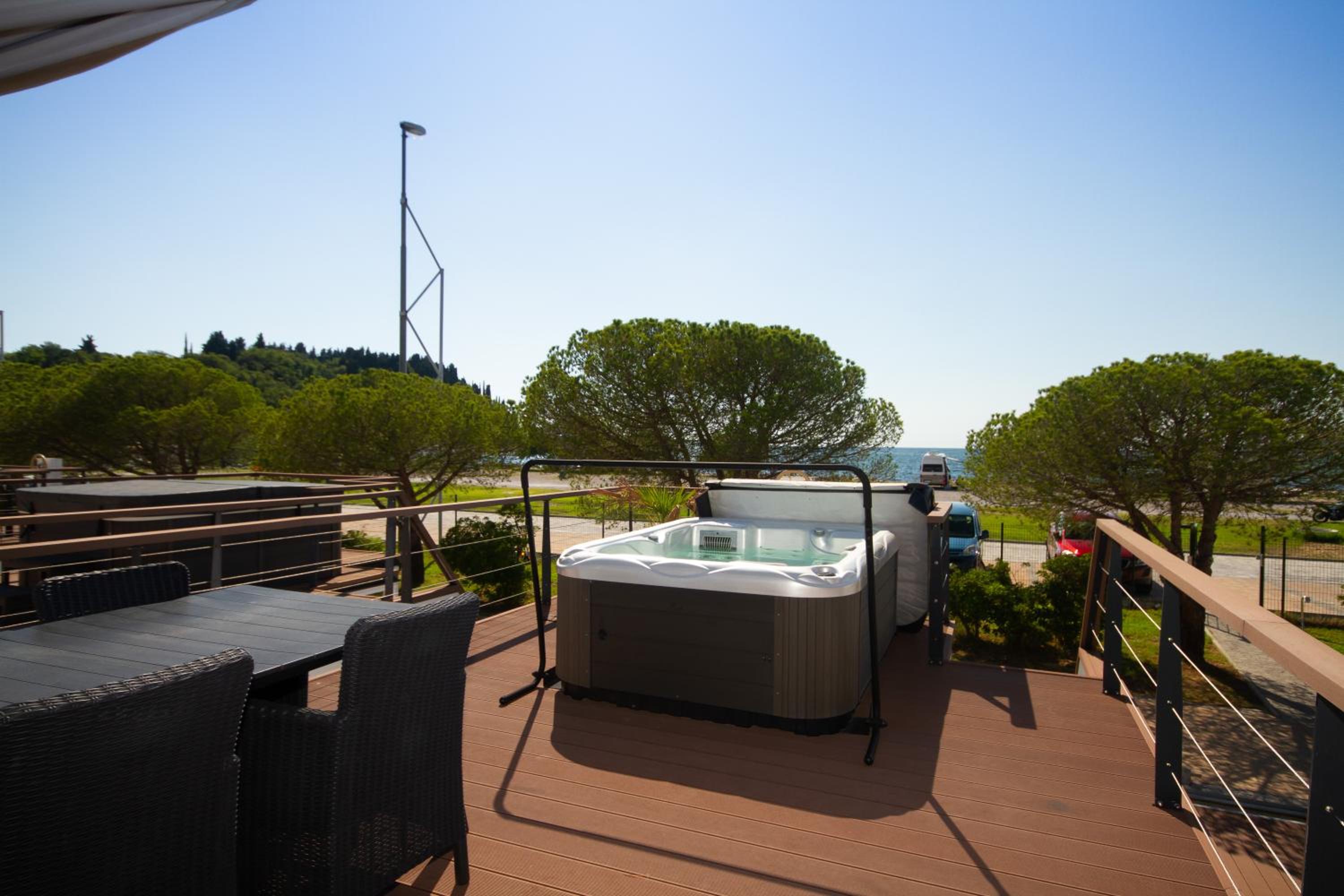 Bamboo Floating House Portorož