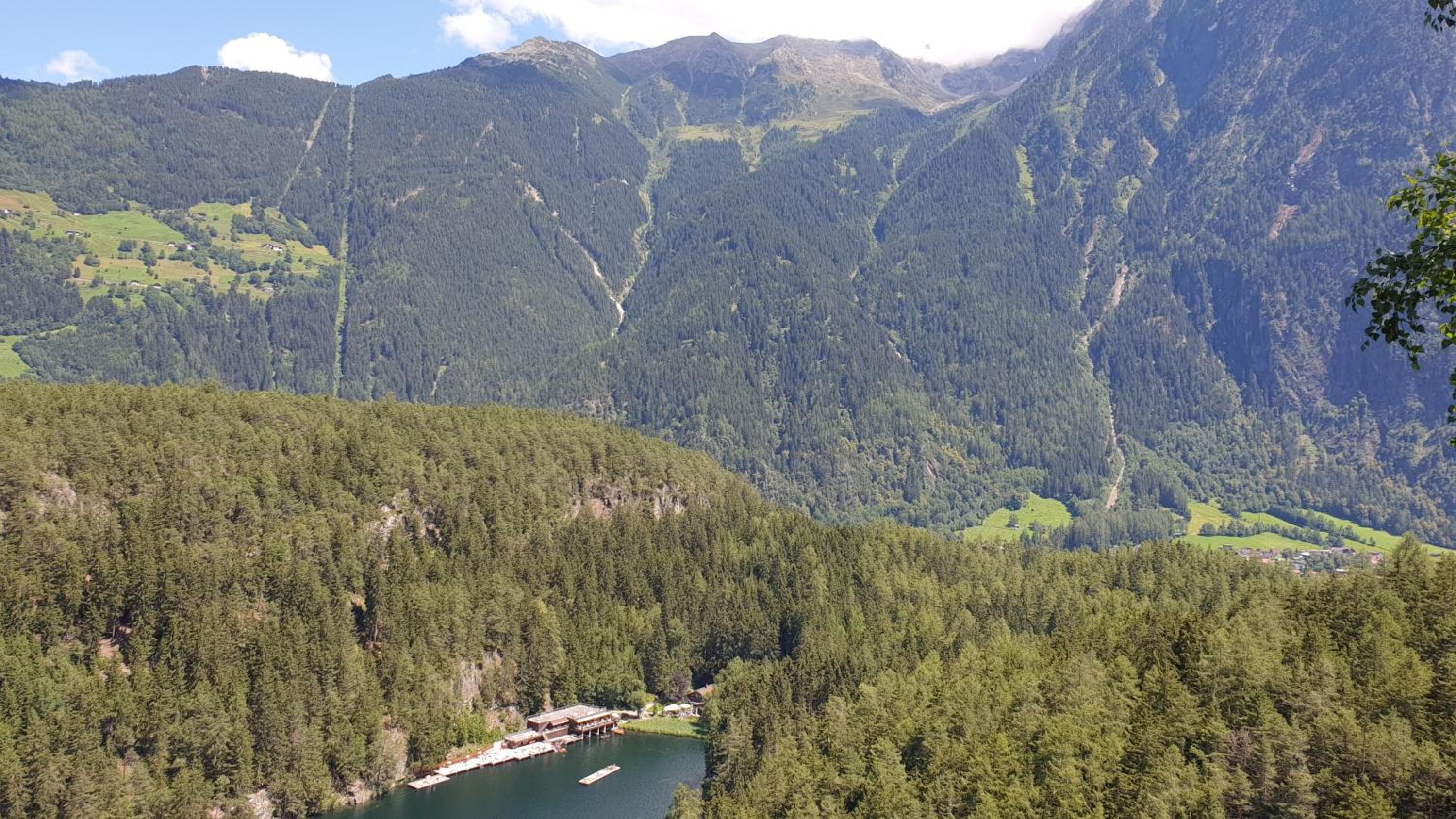 Pienz Apart view 2