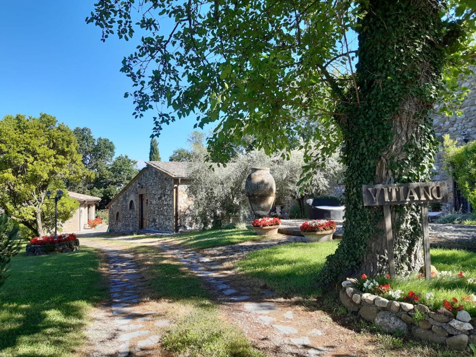 Antico Podere Vitiano - Luxury country house view 4