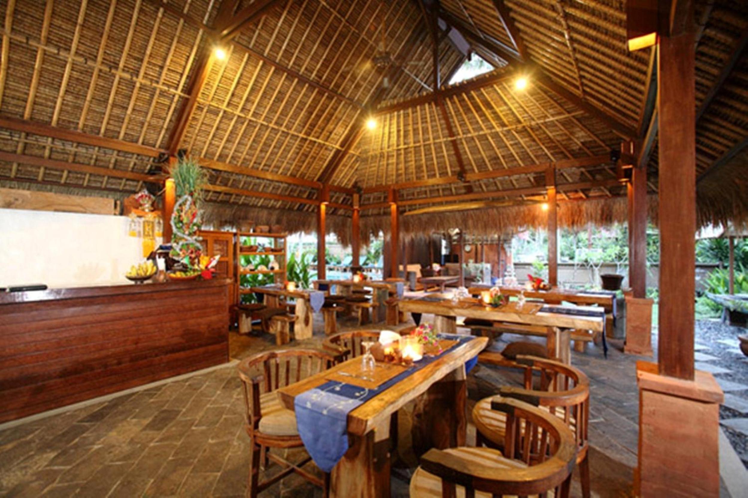 TS Hut Lembongan