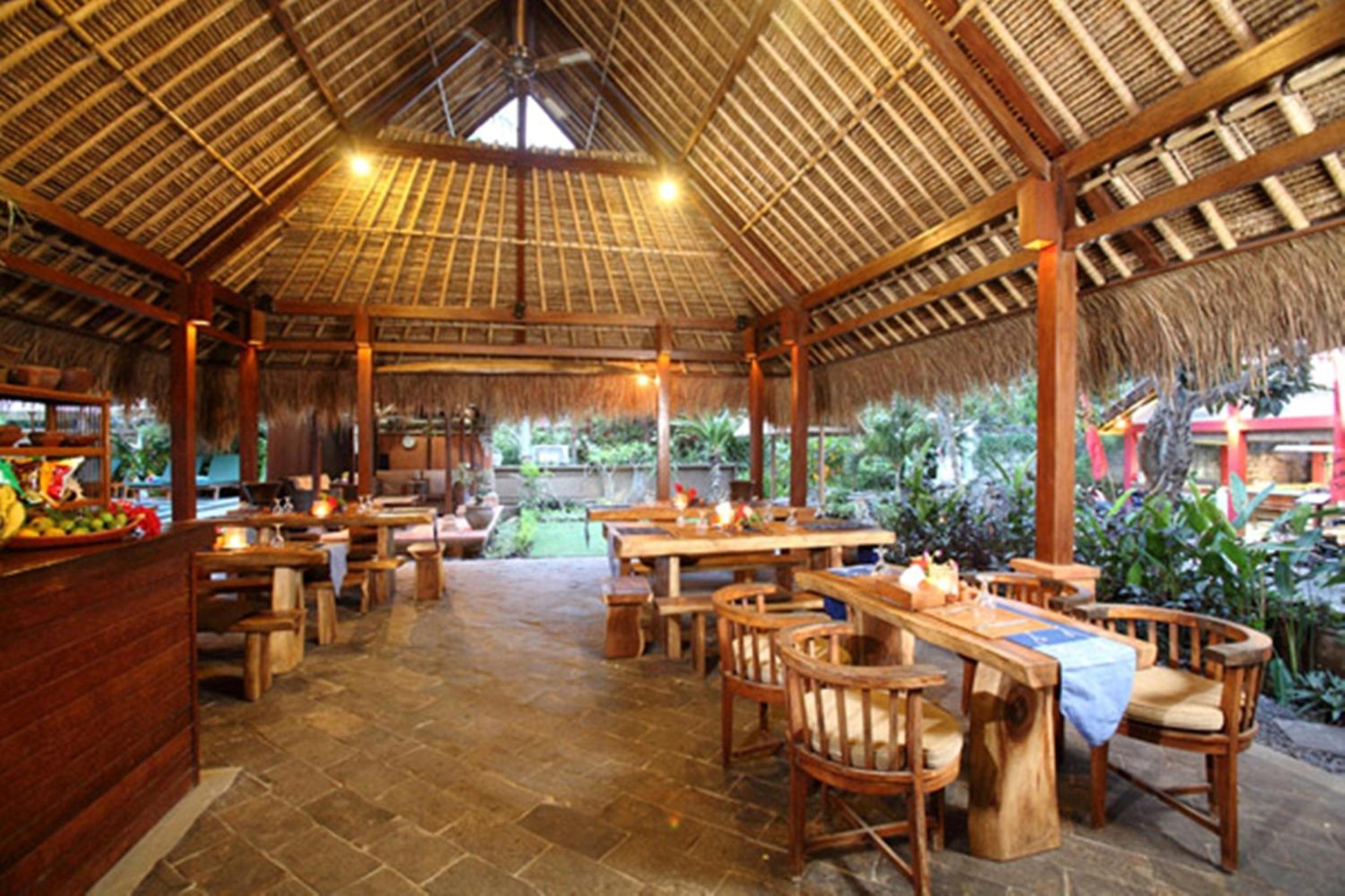 TS Hut Lembongan
