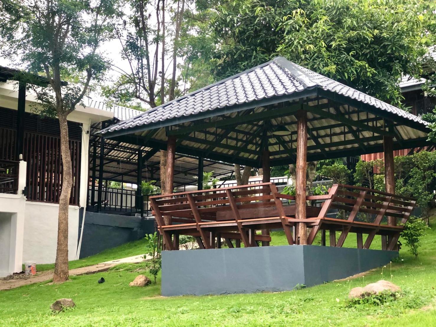 Diamond Village Pai