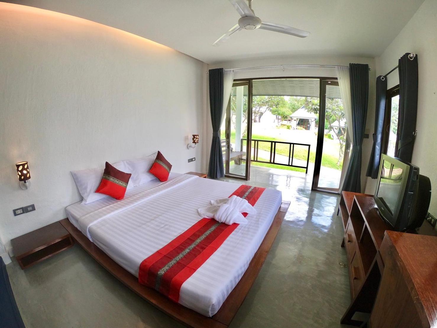 Diamond Village Pai