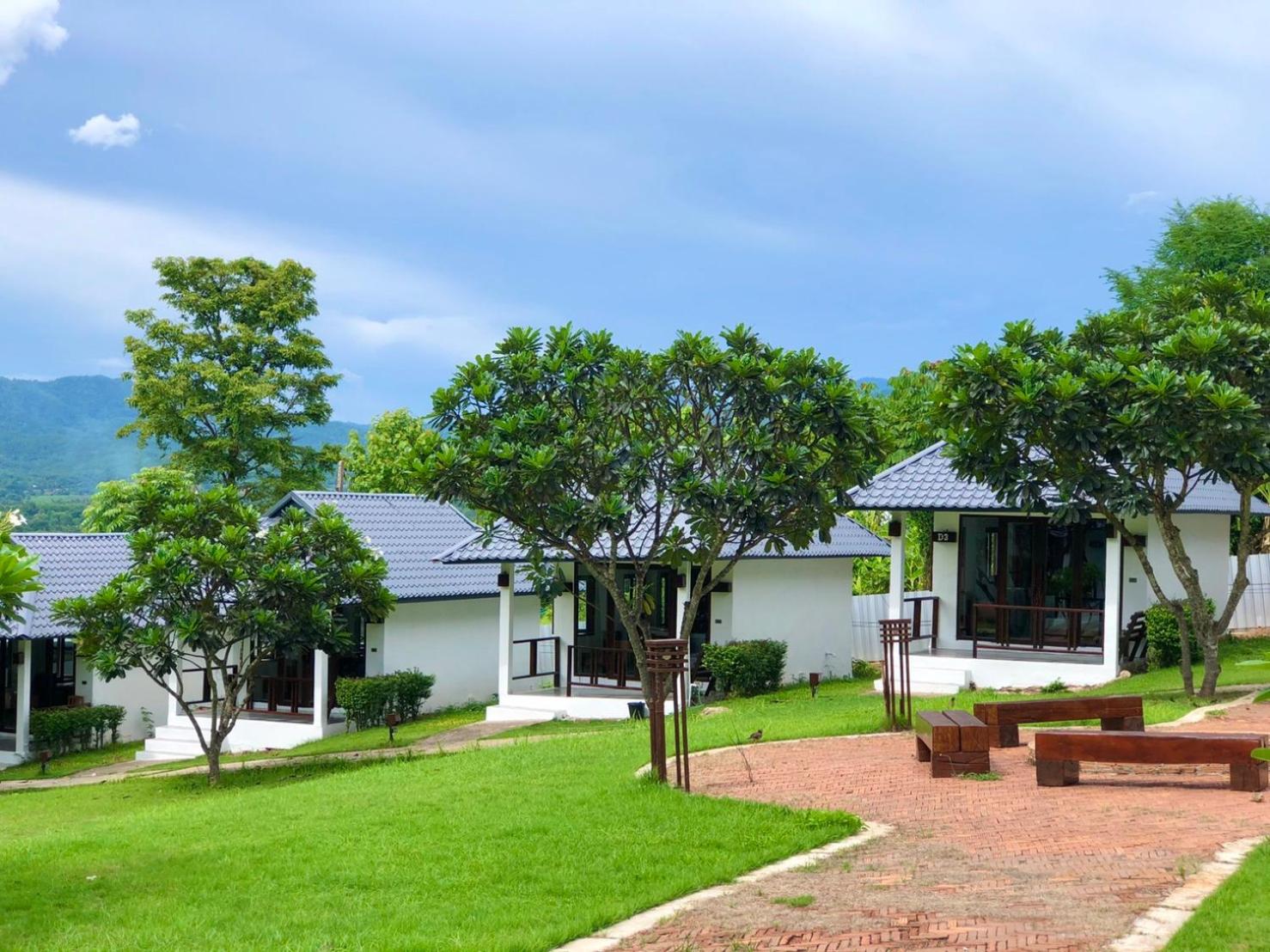Diamond Village Pai