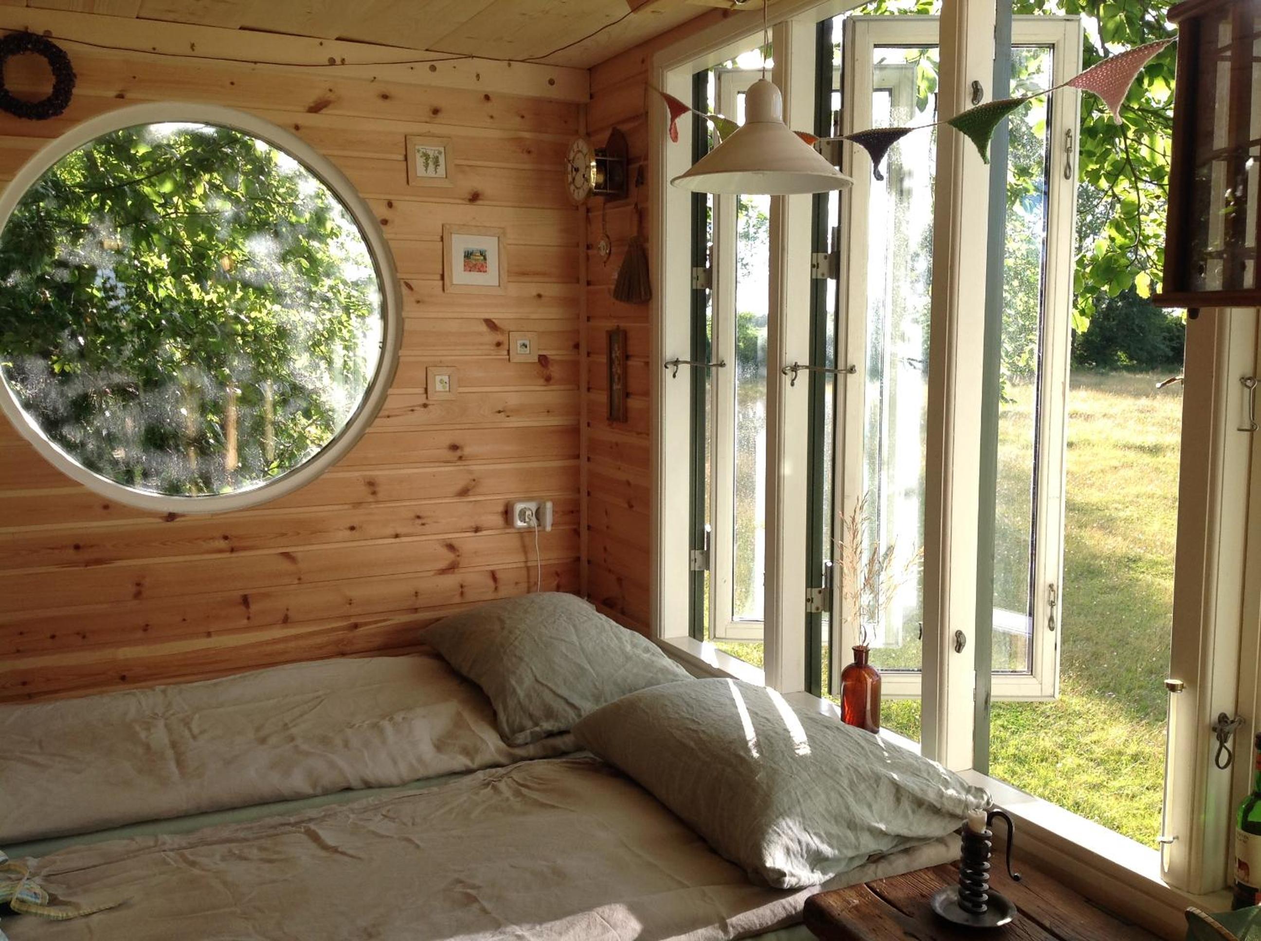 Treehouse escape