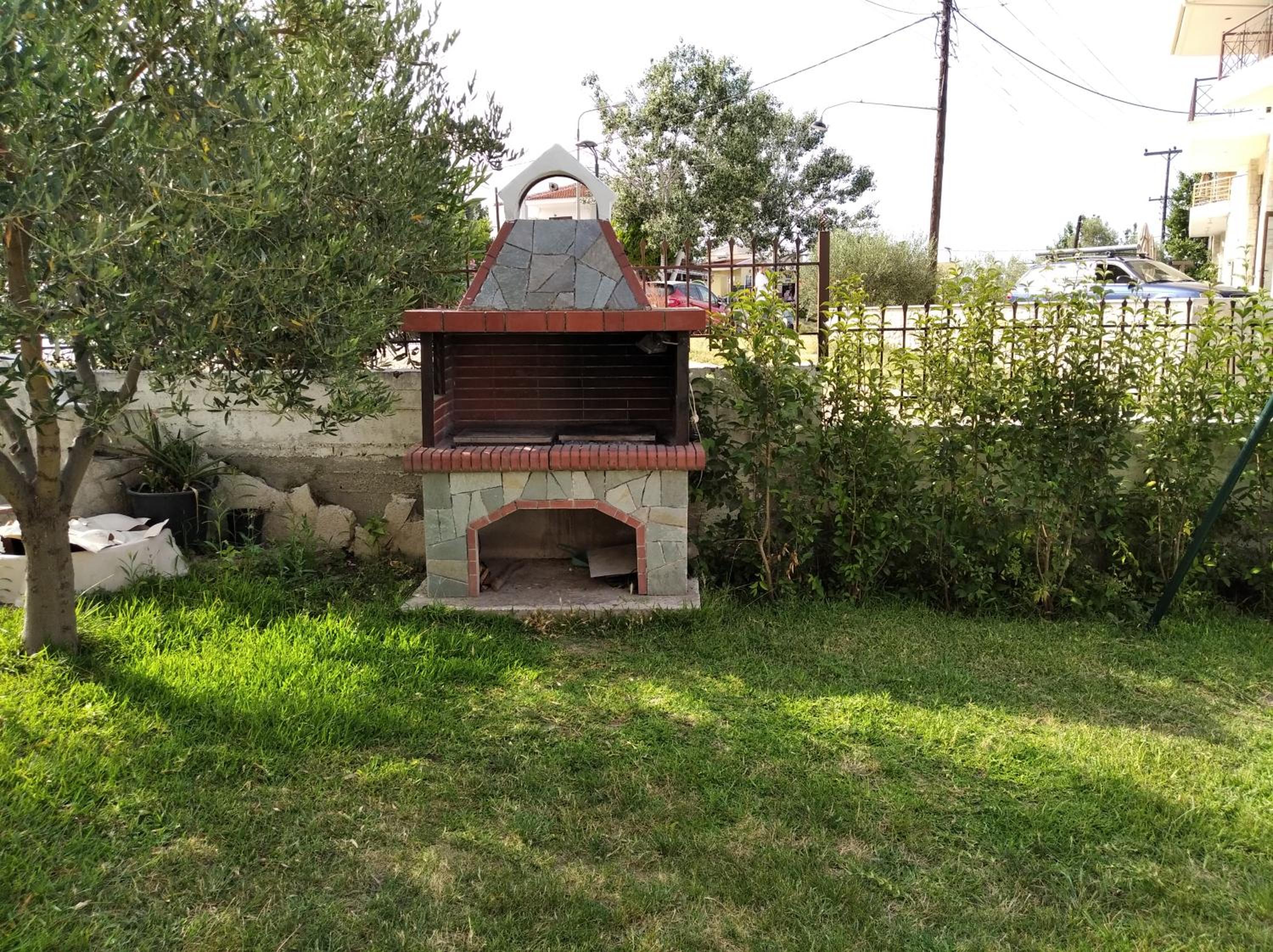The Garden Studio en Kriopigi — activities & amenities