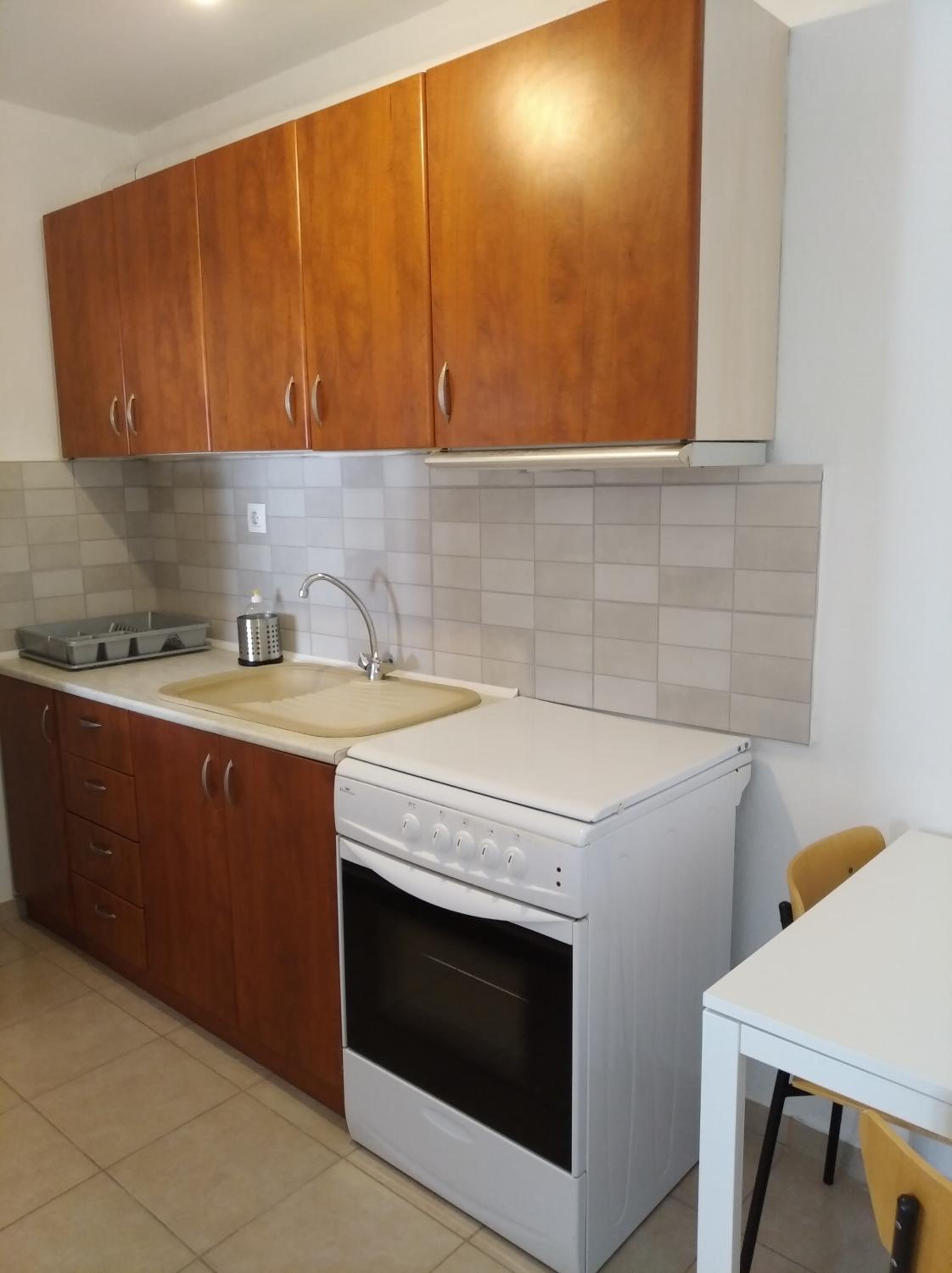 The Garden Studio en Kriopigi — kitchen