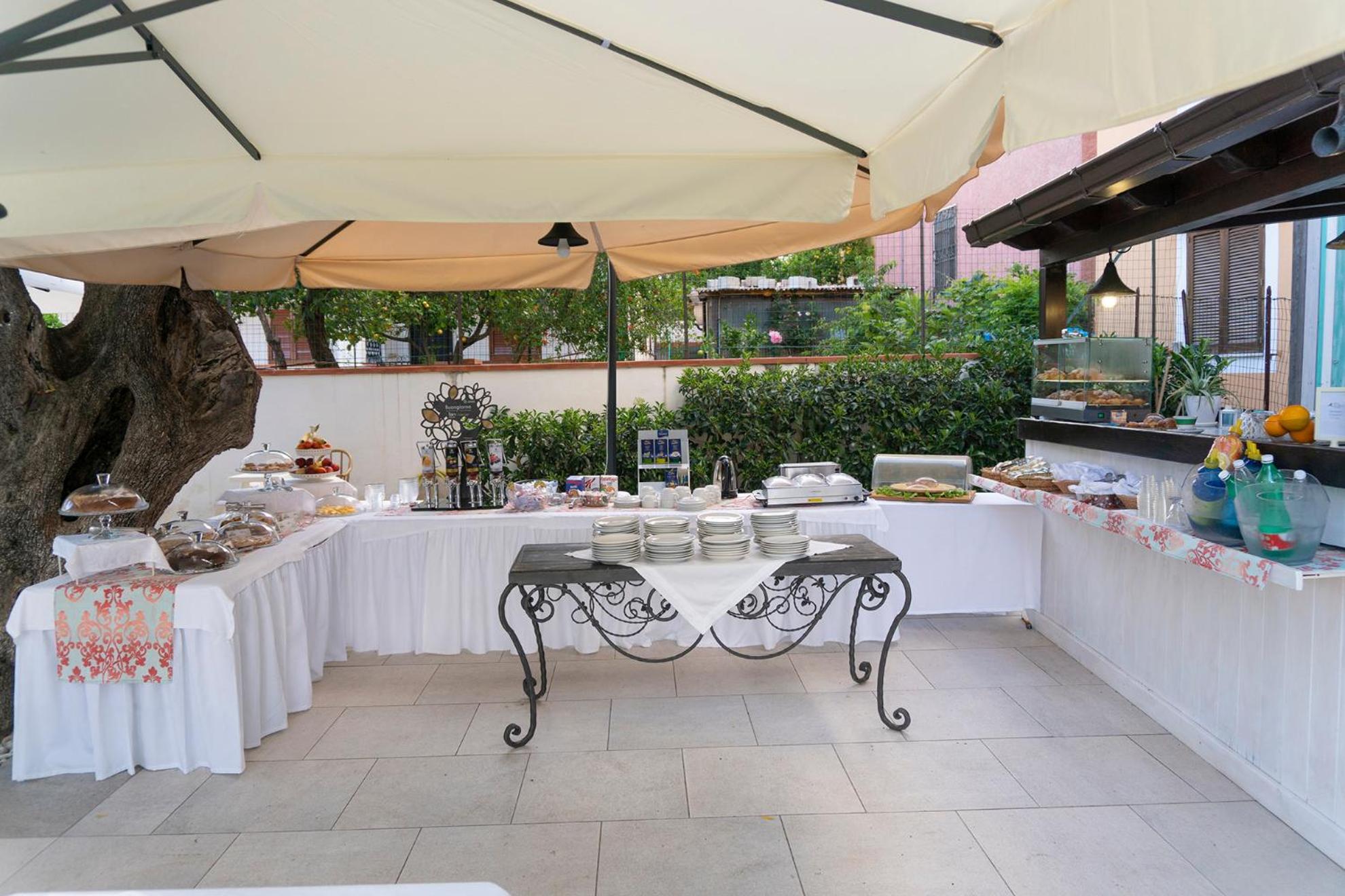 outdoor BBQ area