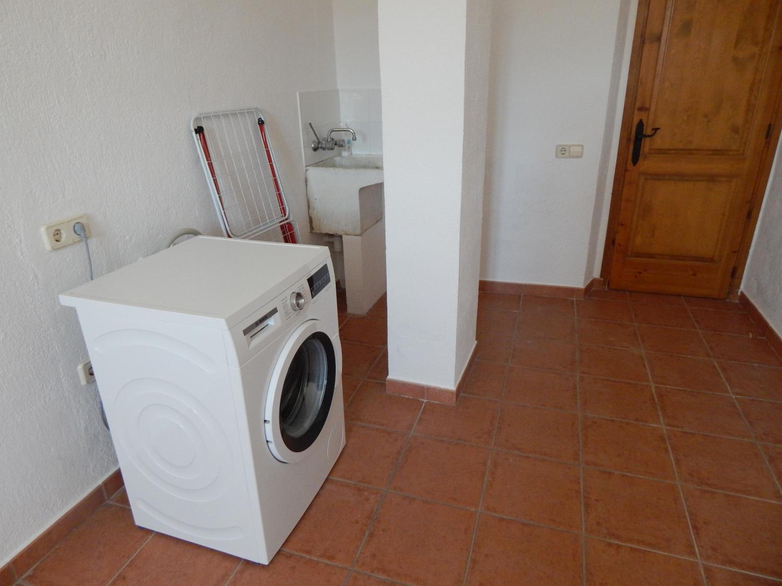Photo 31