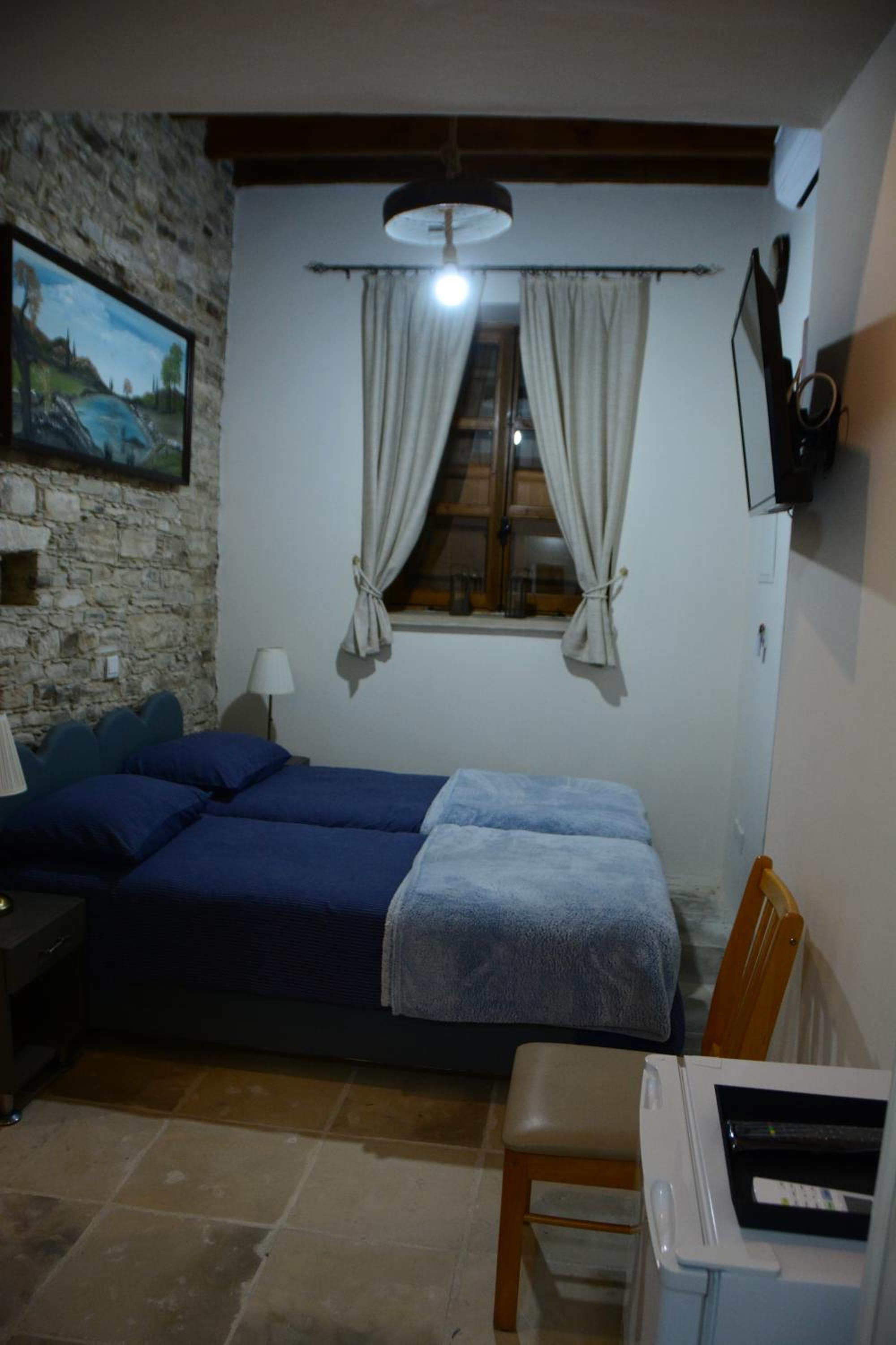 Lazaros Stonehouse