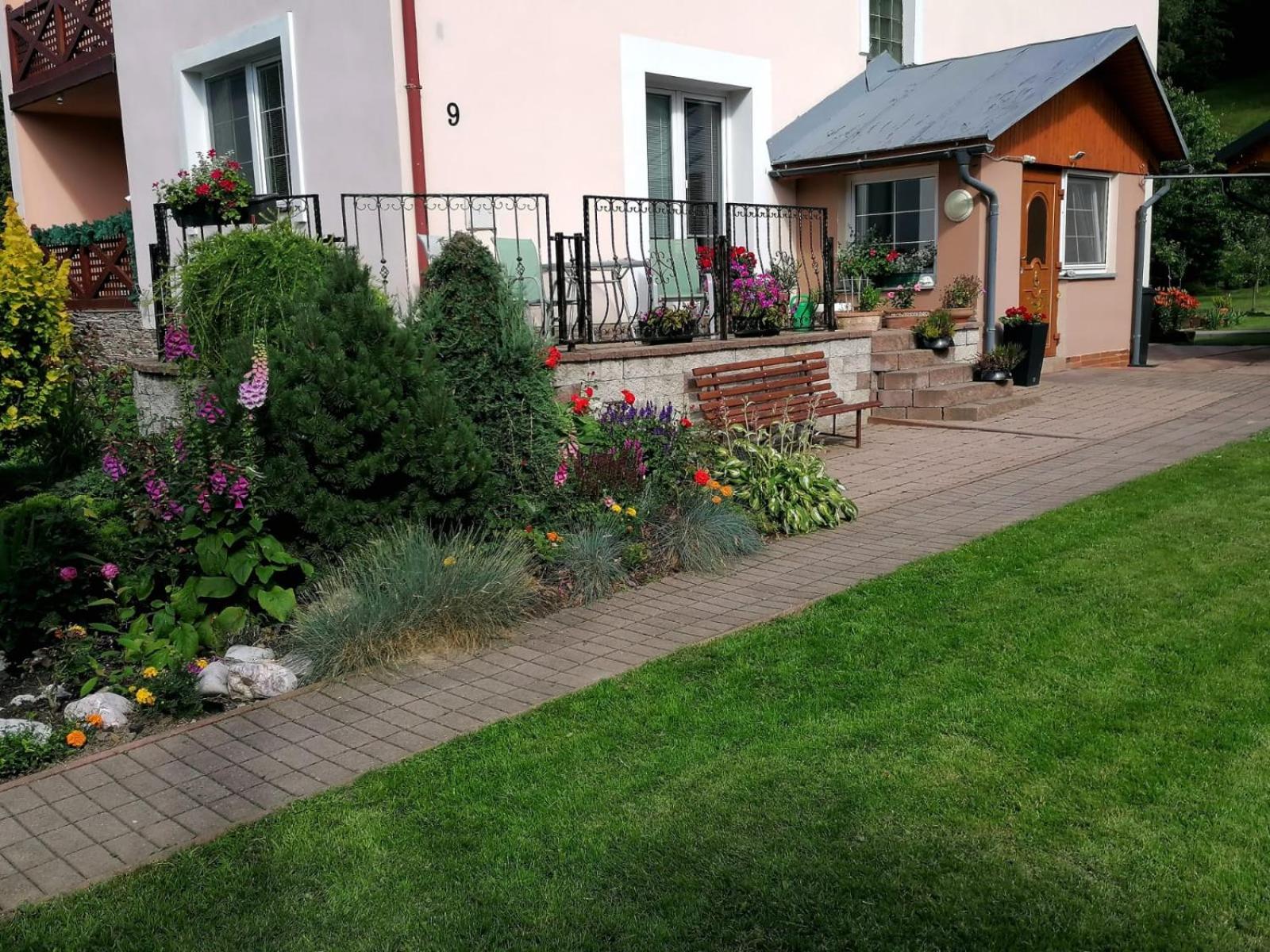 Photo 18