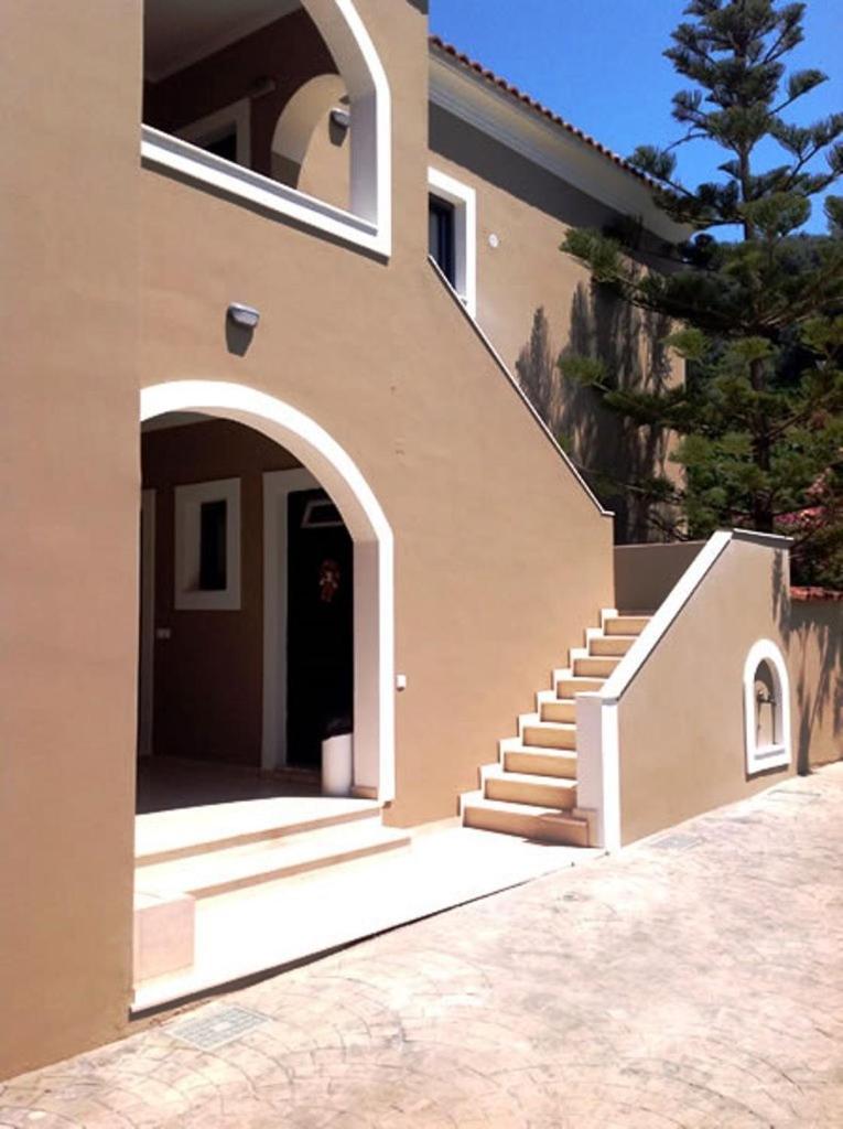 Maria Apartments