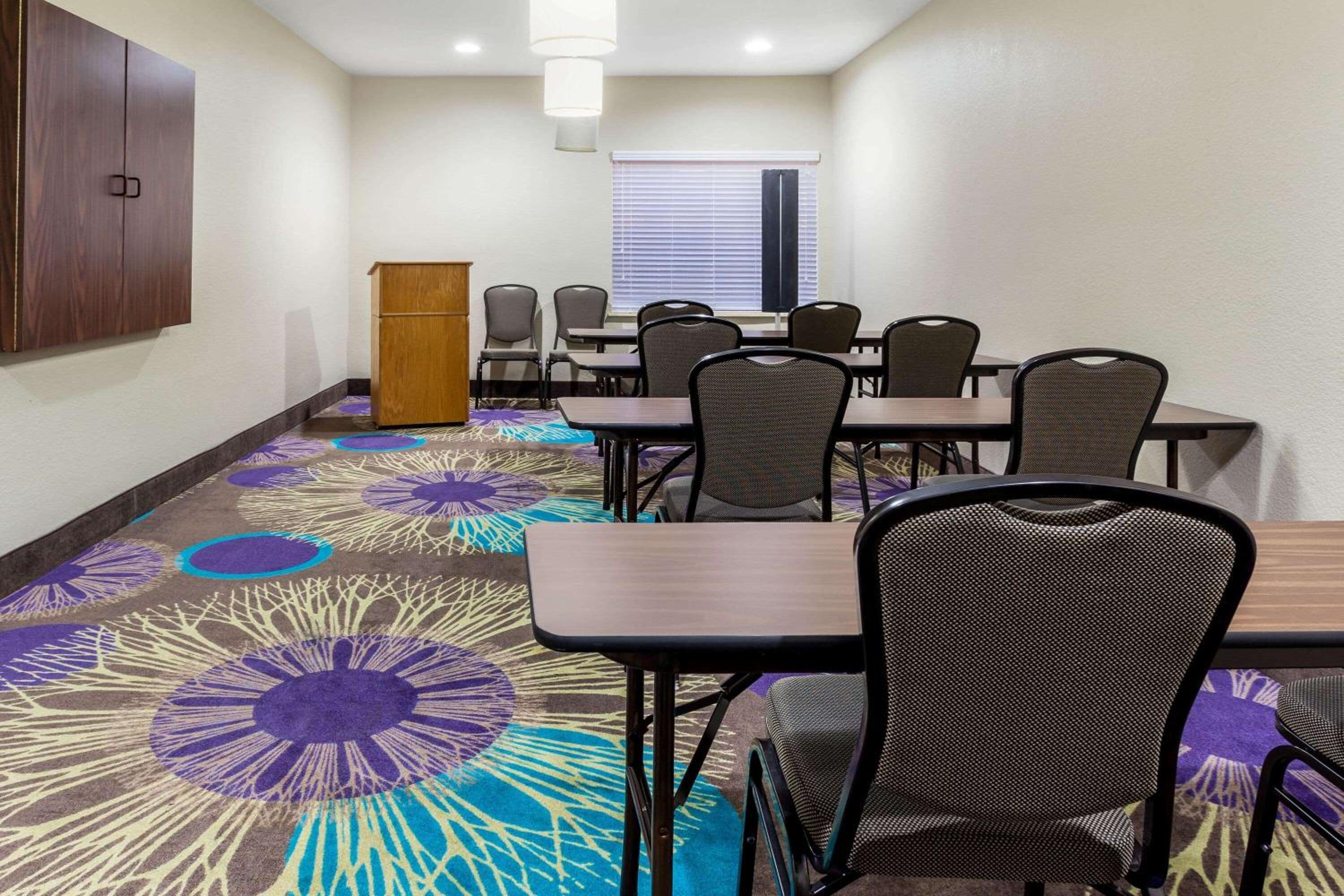 meeting & event spaces