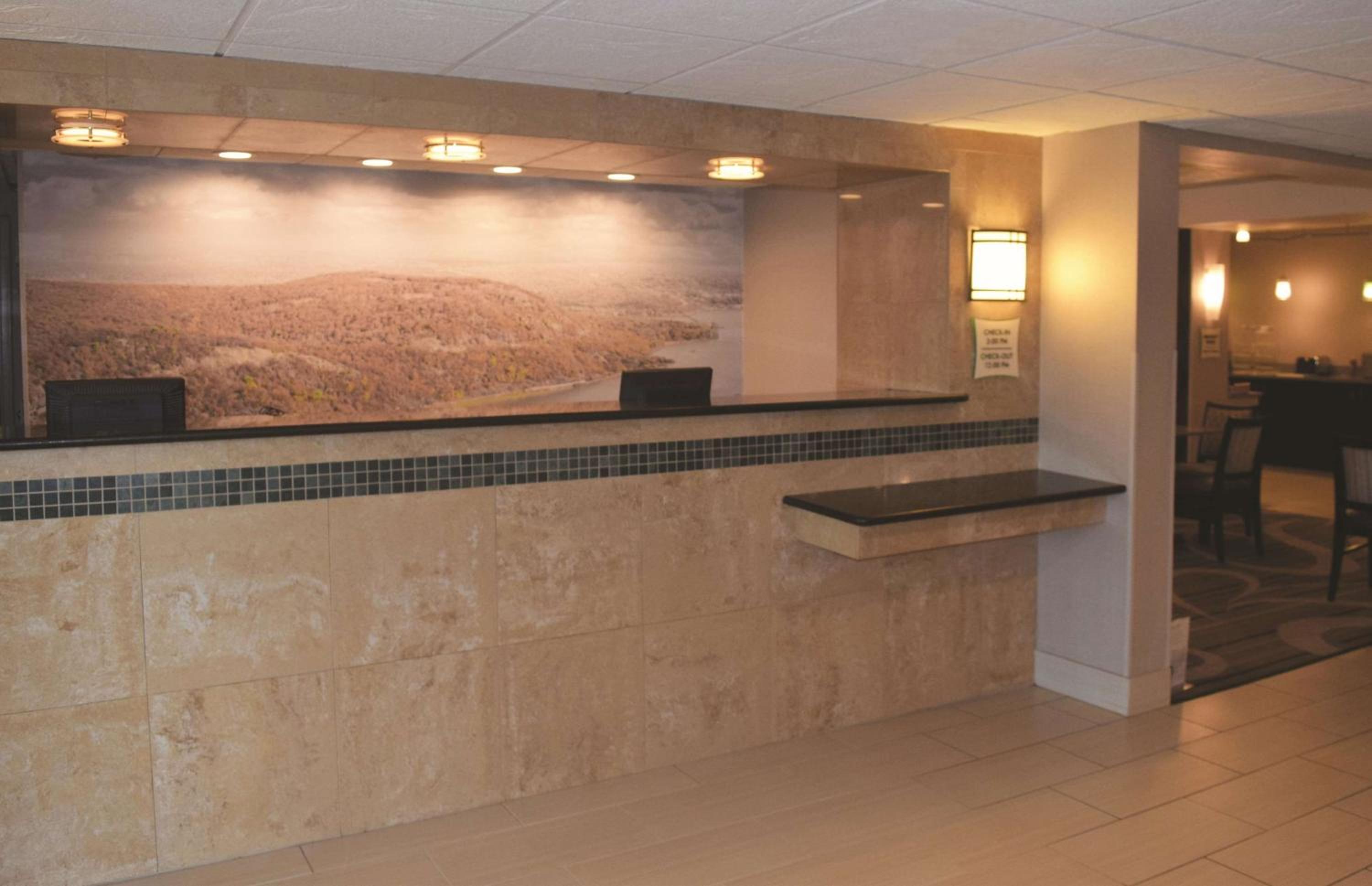 Johnson City Vacations - La Quinta Inn by Wyndham Binghamton - Johnson City - Property Image 62
