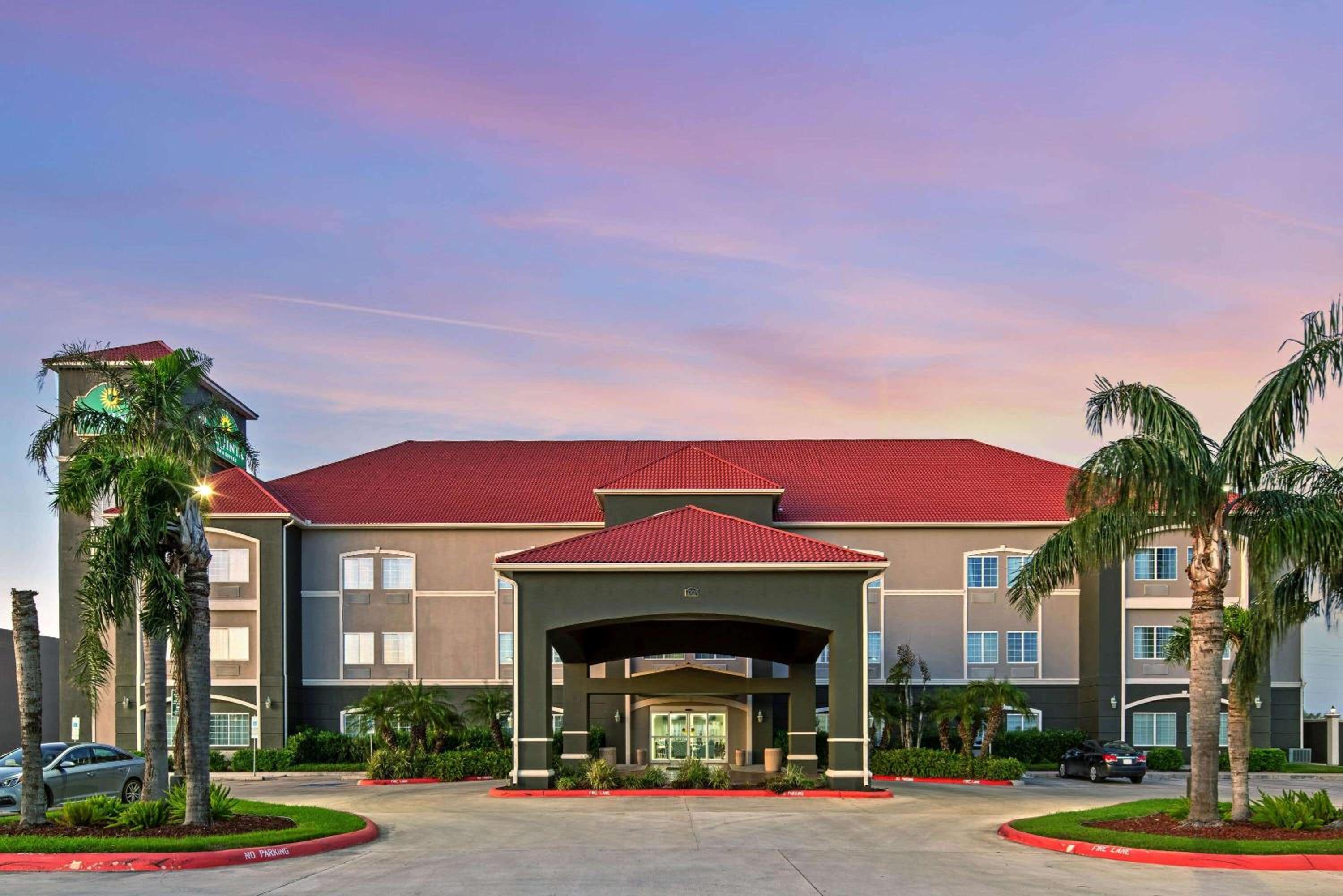 McAllen Vacations - La Quinta Inn  Suites by Wyndham Mercedes Outlet Mall - Property Image 3