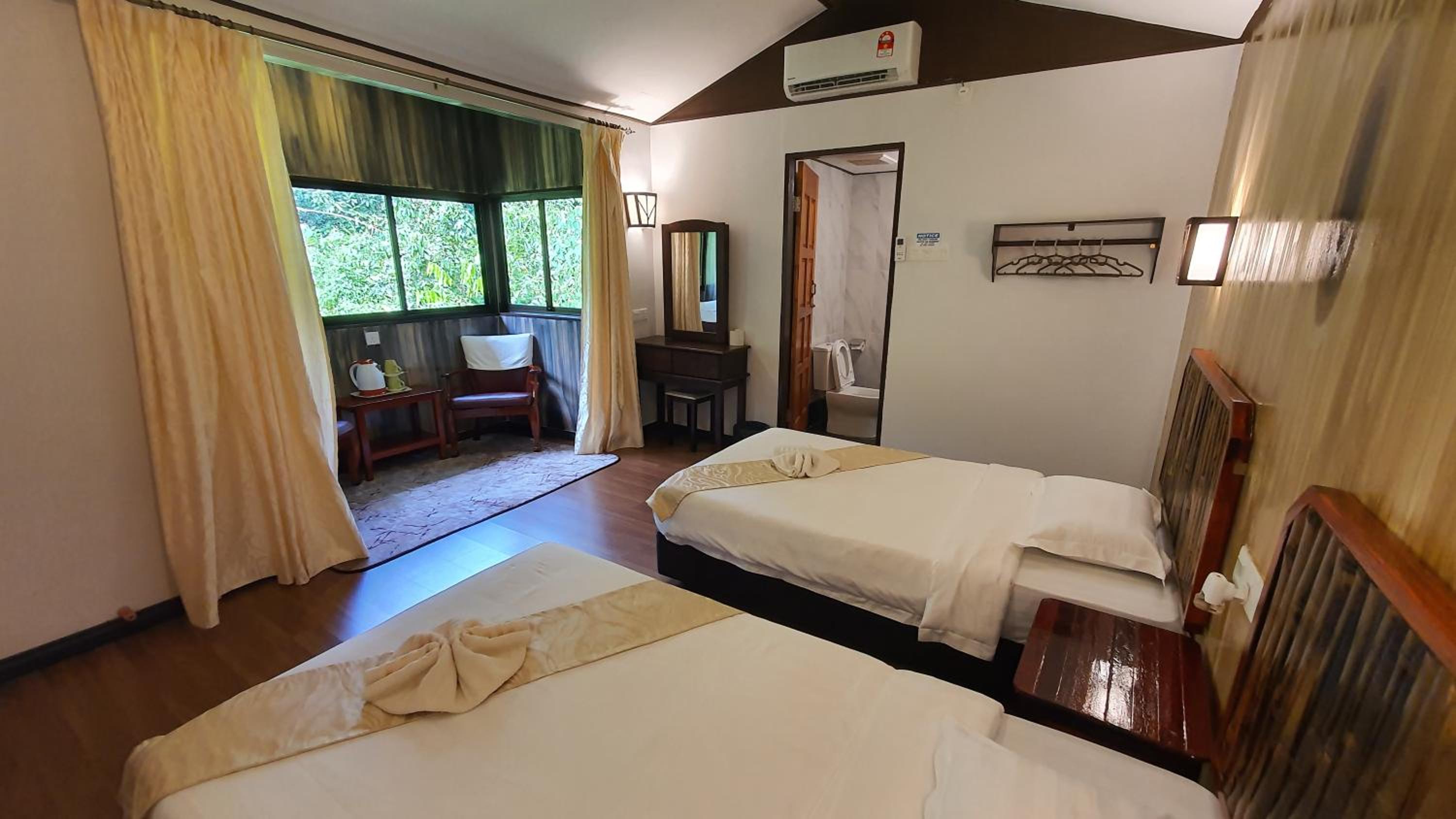 Bilit Adventure Lodge