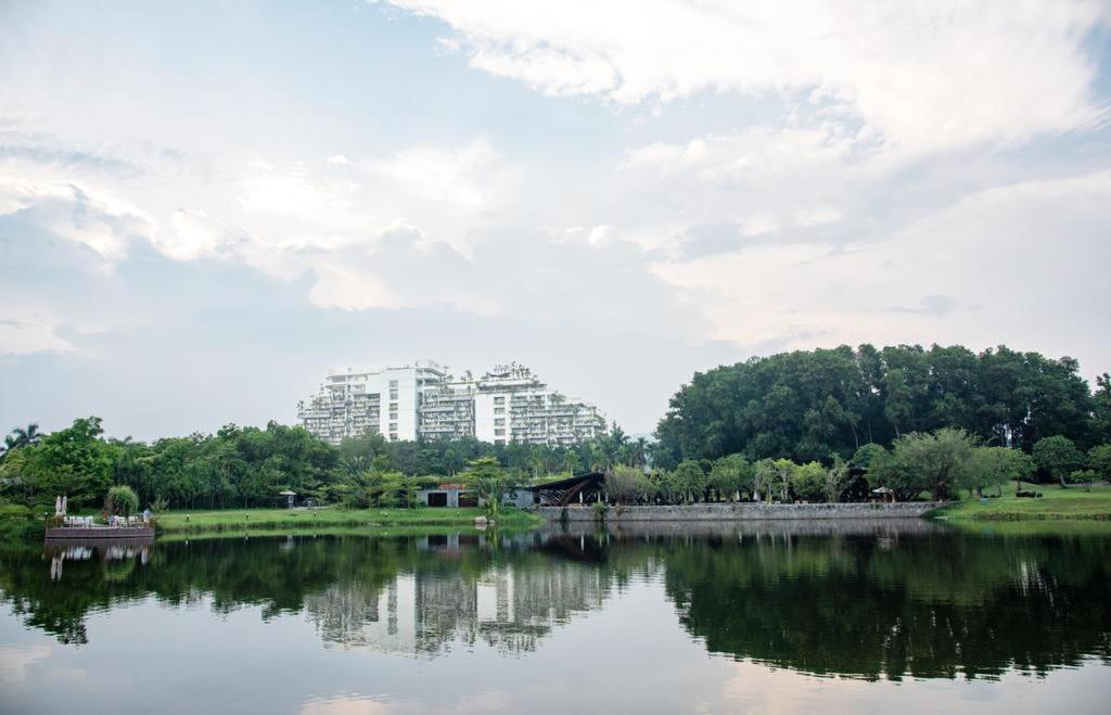 Flamingo Dai Lai Resort - by BAY LUXURY view 4
