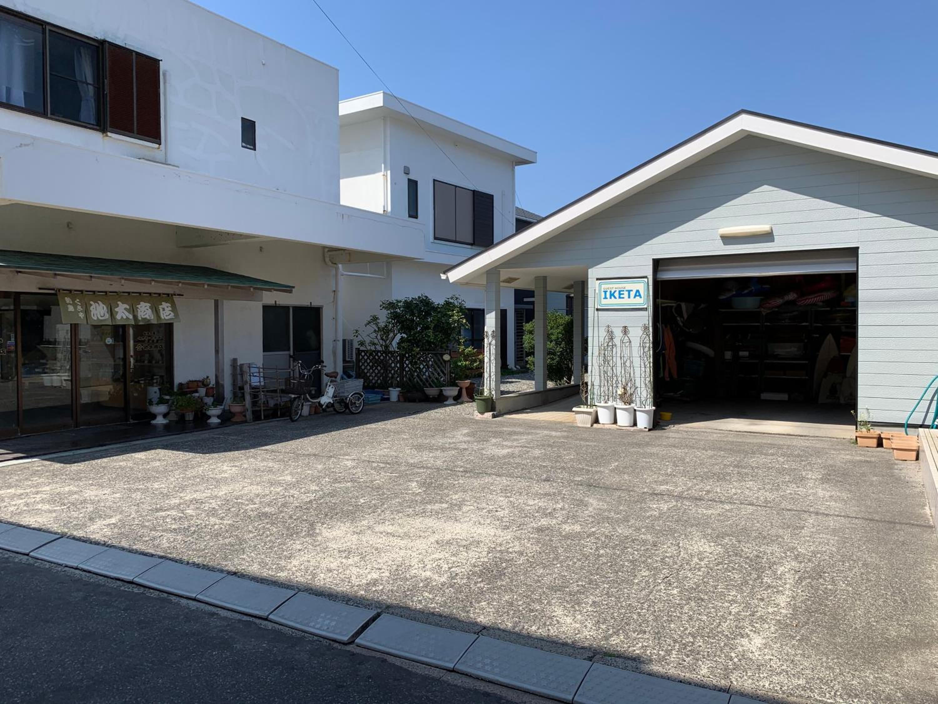 Guesthouse IKETA view 2