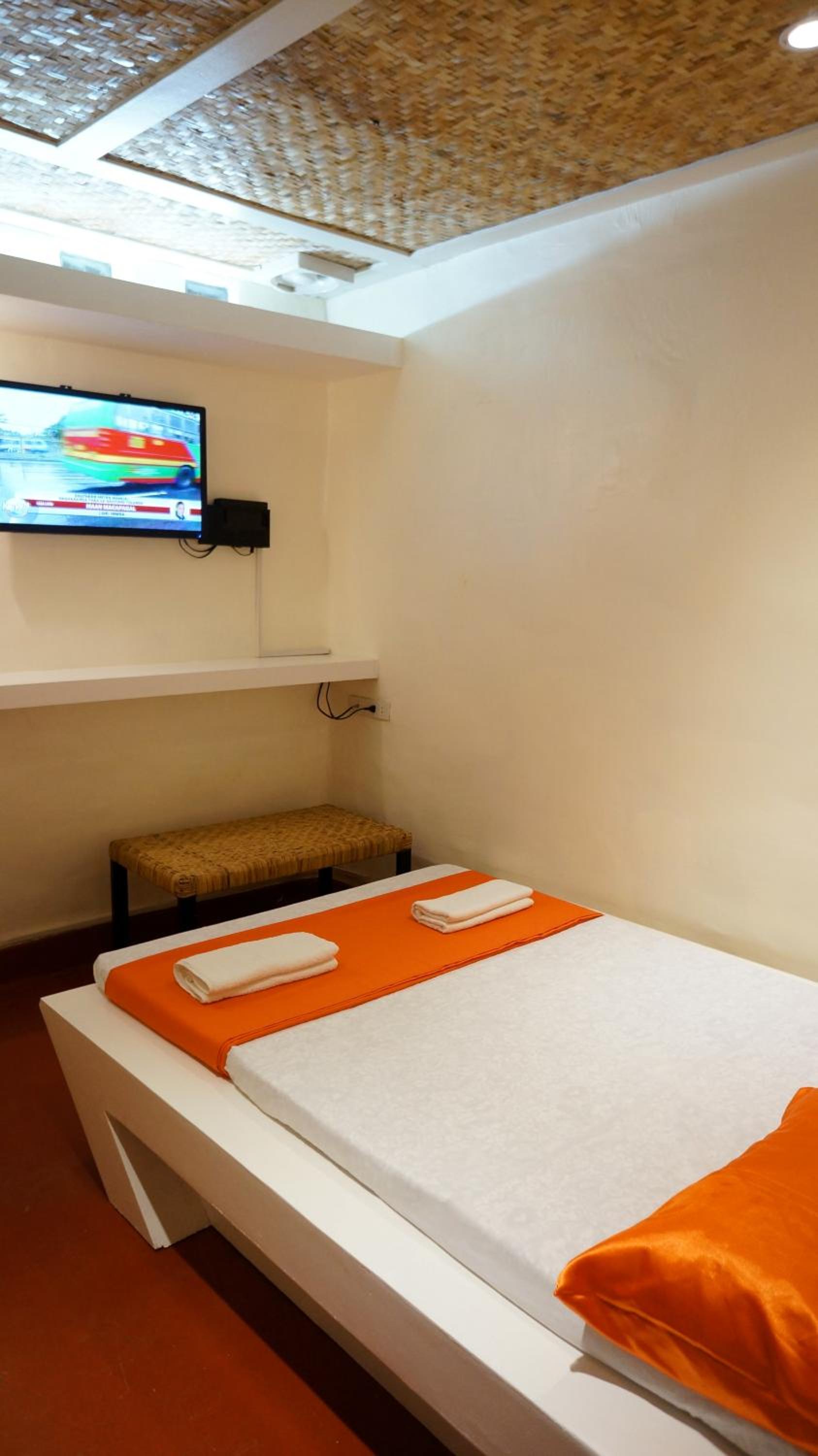 Orange Mangrove Pension House by SMS Hospitality