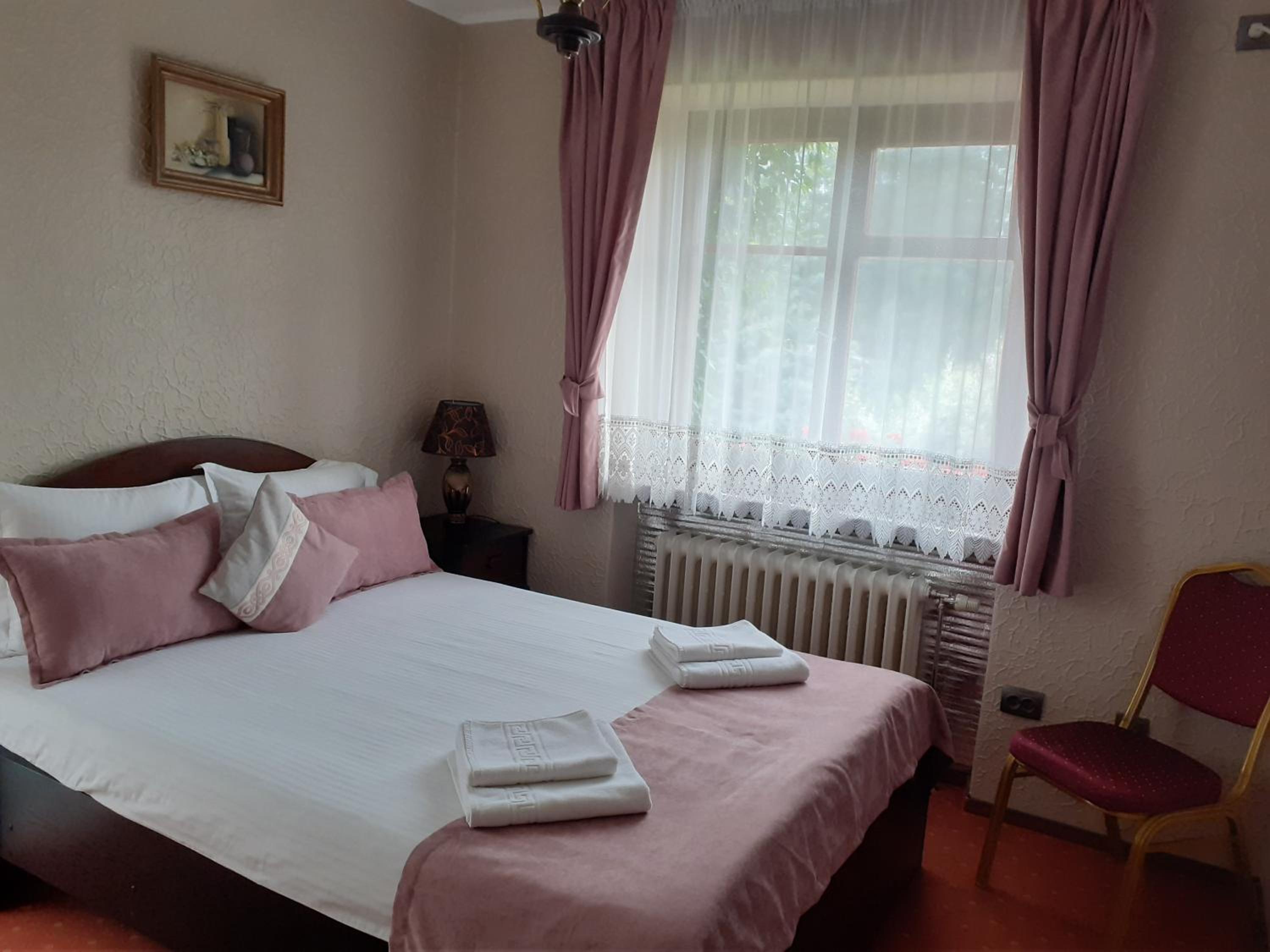 Pension Hotel Fast view 3