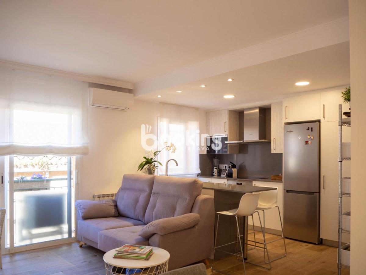 Indústria Apartament per 3 persones a 2 minuts de la platja amb Aire acondicionat i plaça d'aparcament photo 4