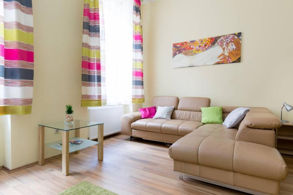 Luxury apartment in the city center view 3