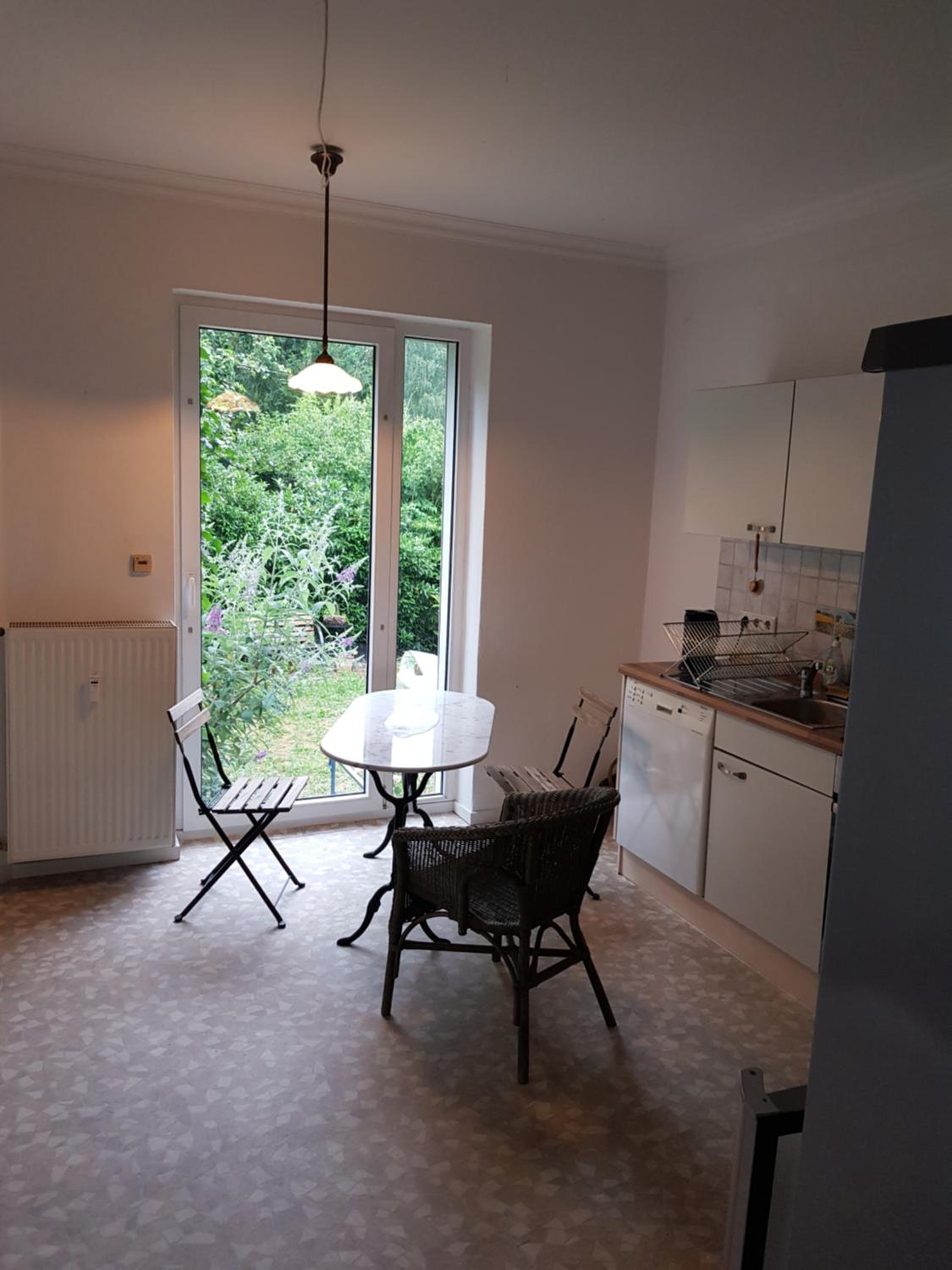 Ganze Wohnung mit Garten view 3