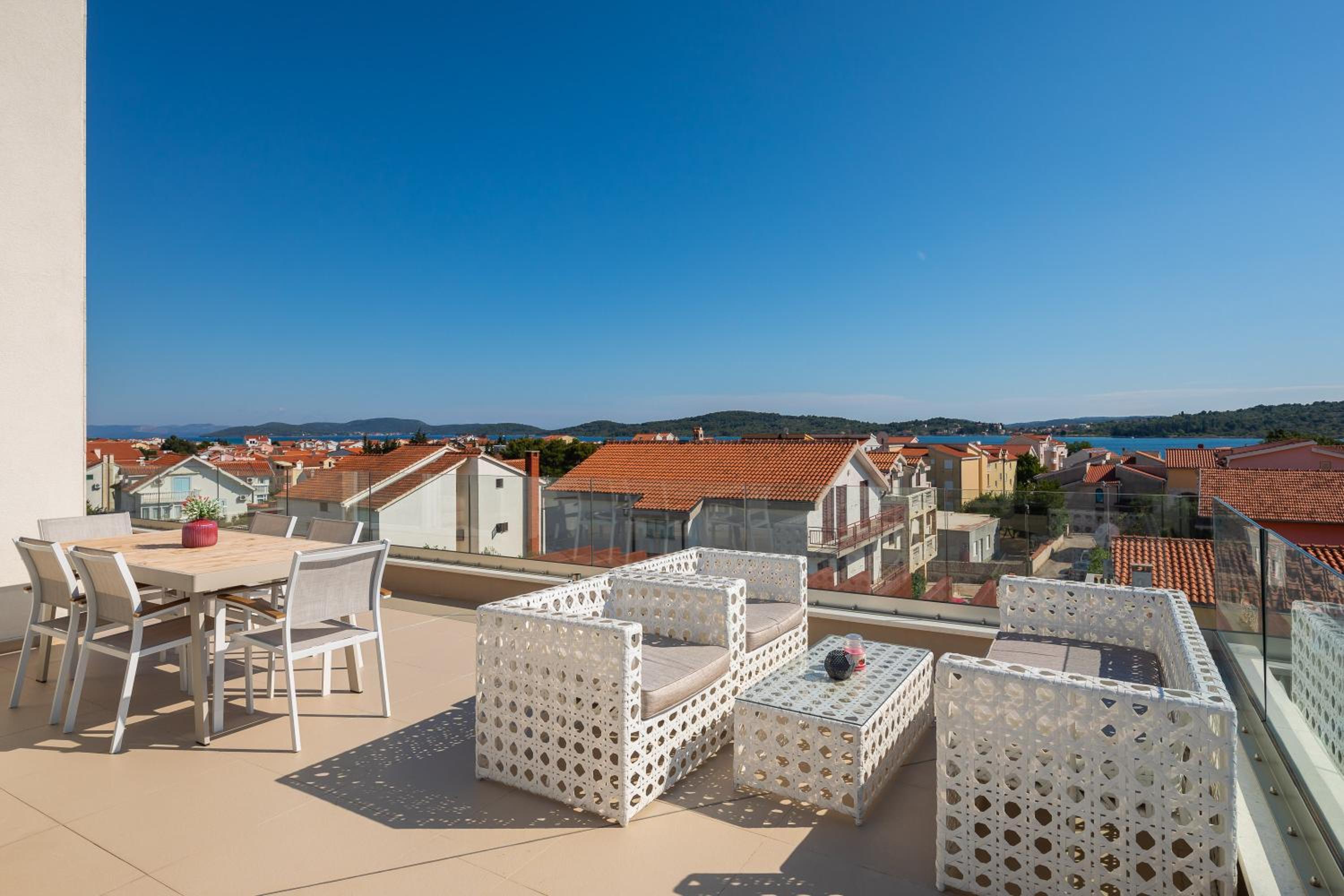 Apartment Royal II view 4