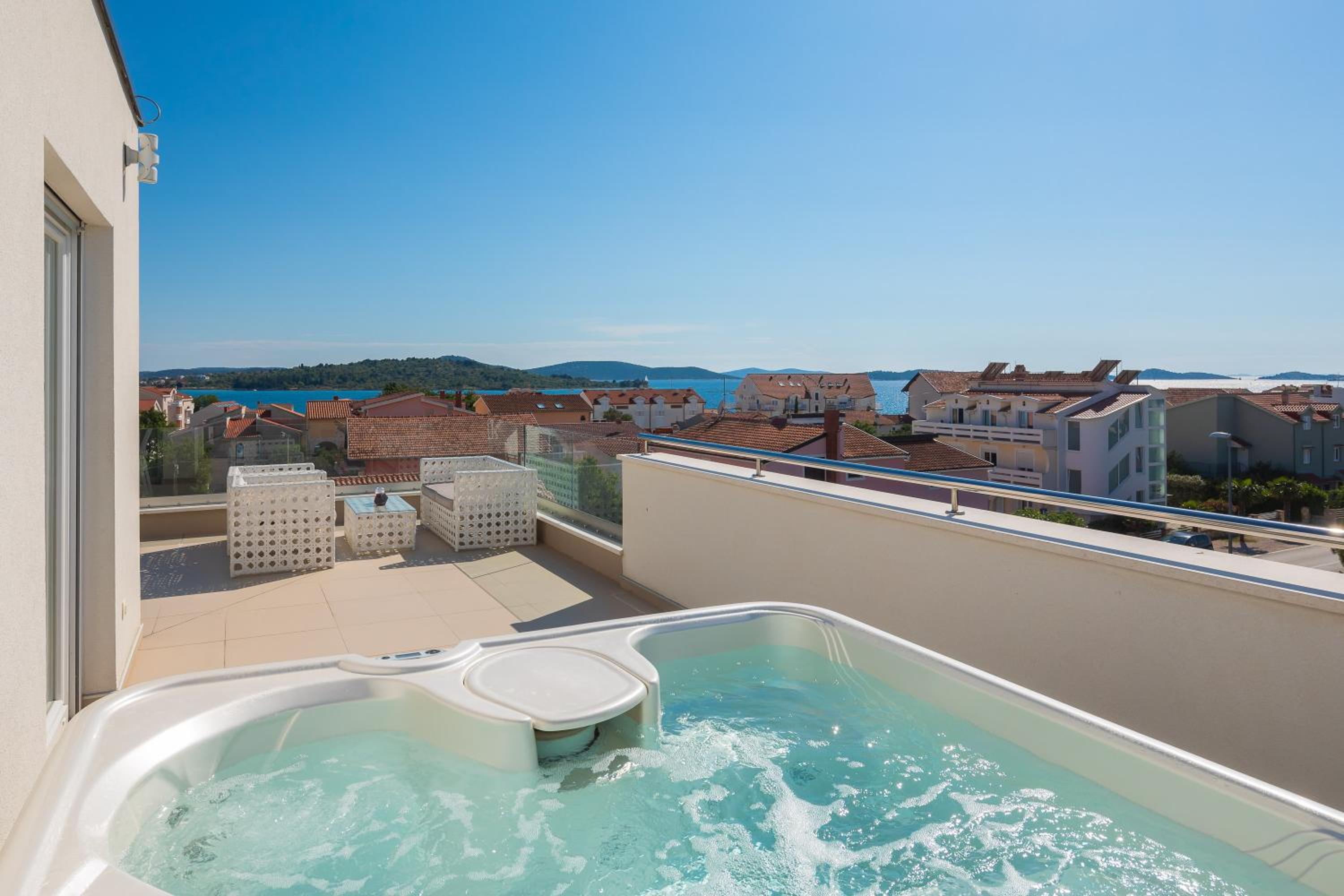 Apartment Royal II view 3