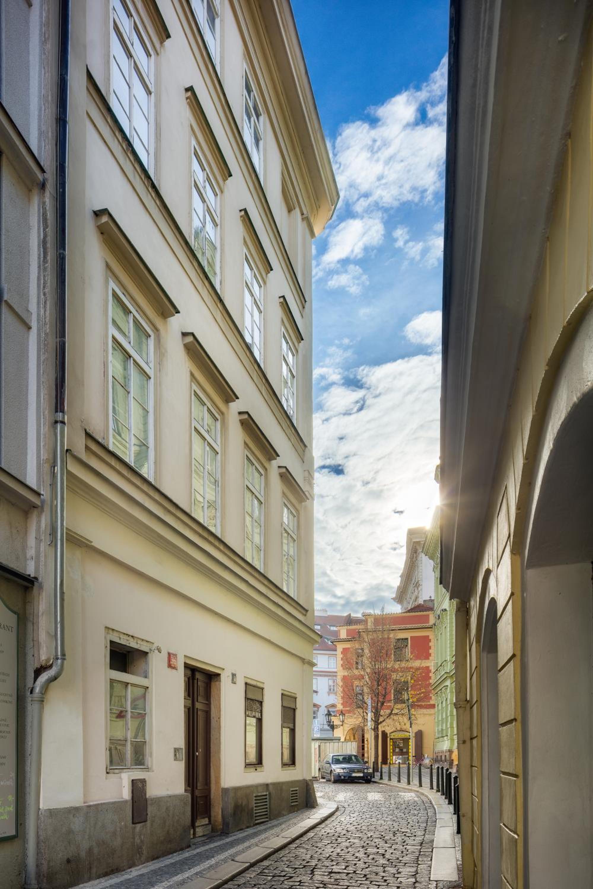 Michalská - Old Town Apartment