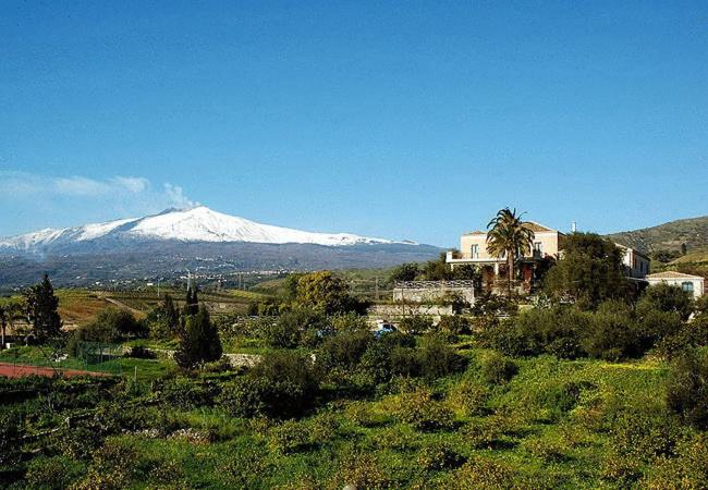 Antico Borgo Etneo Country Hotel