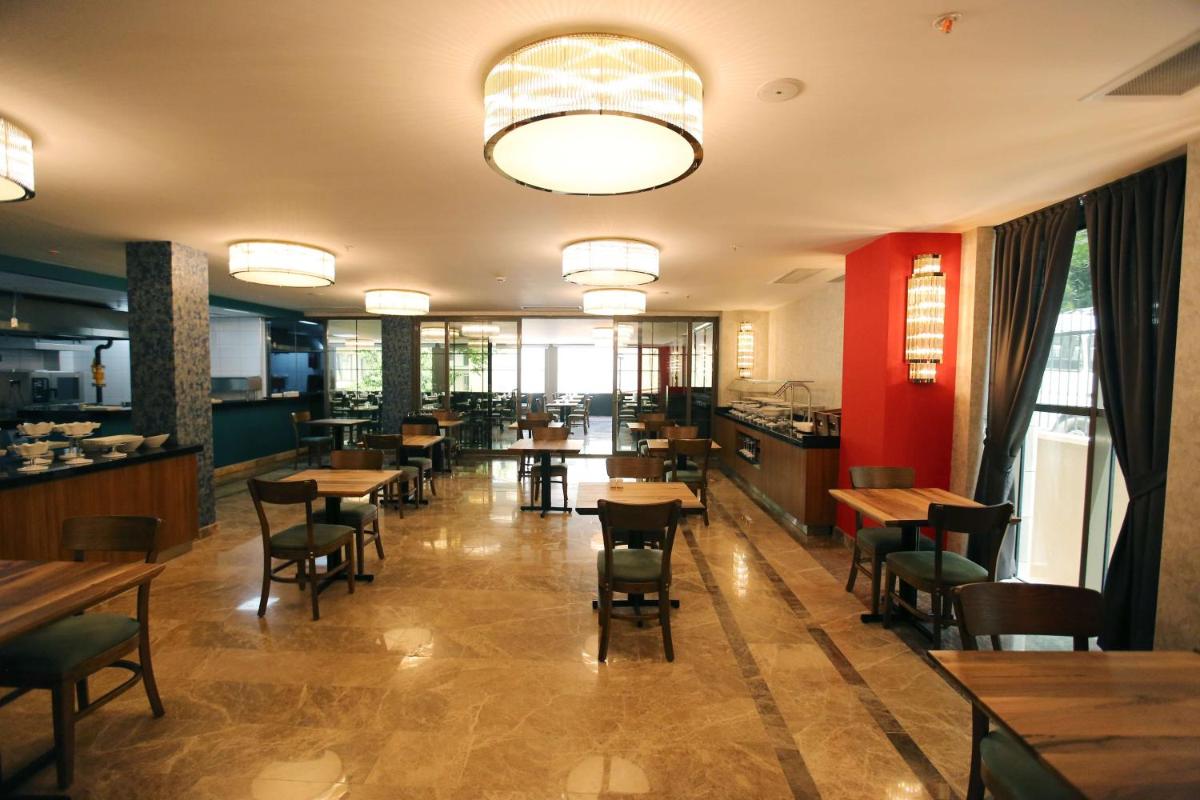 restaurant