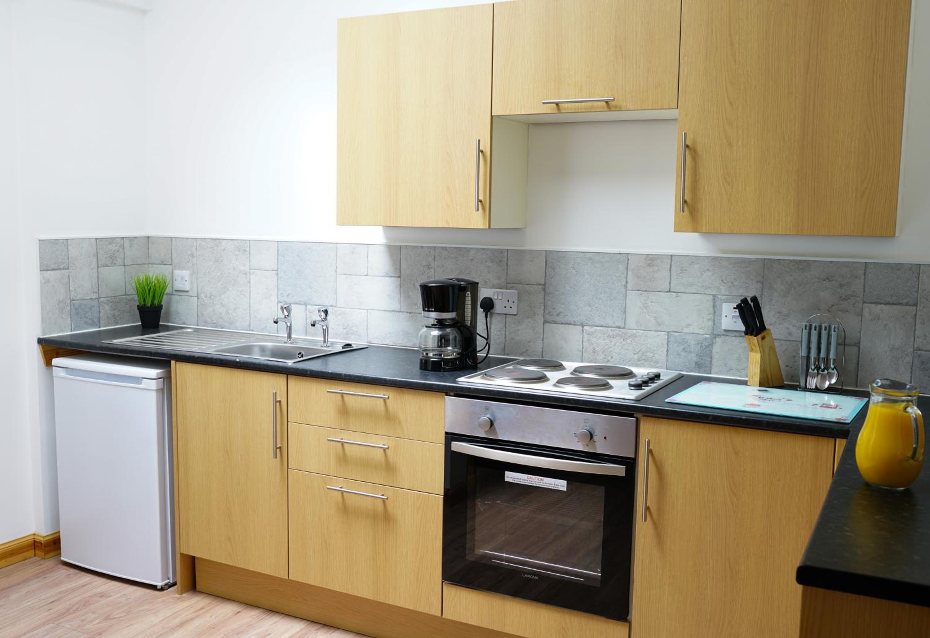 Millburn Apartments